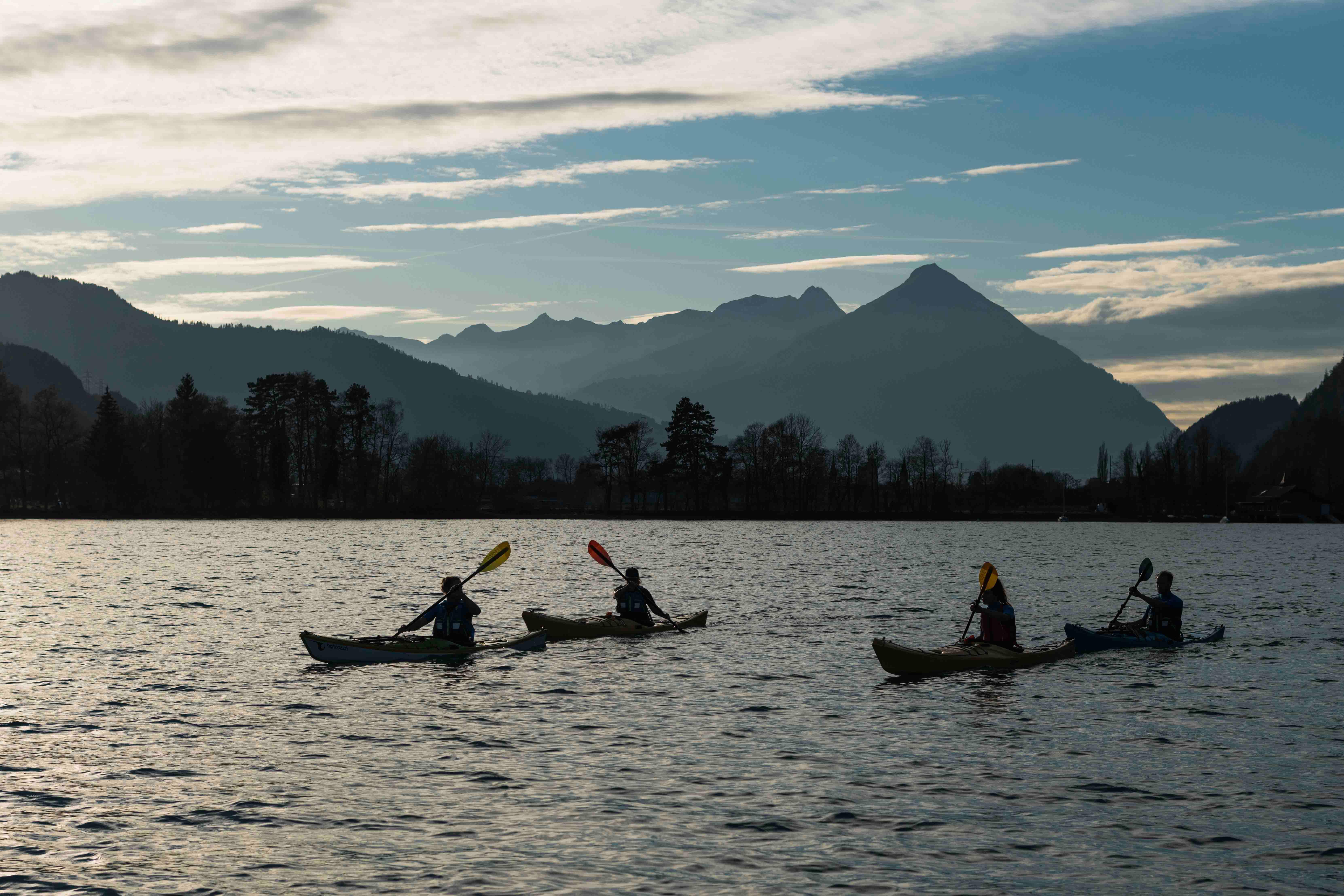 Interlaken: Guided Lake Brienz Turquoise Kayaking Tour