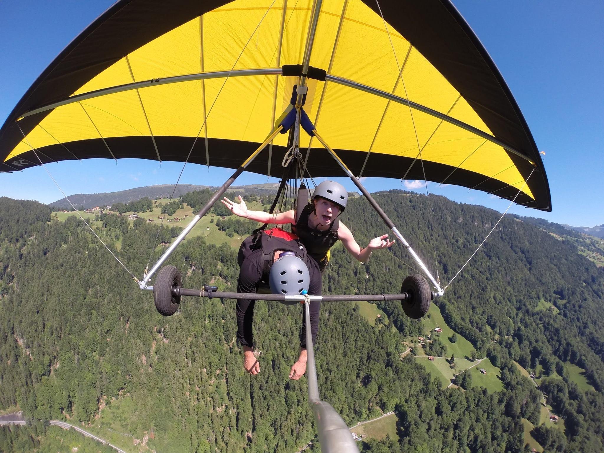 Tandem Hang Gliding Experience over Interlaken & Swiss Lakes