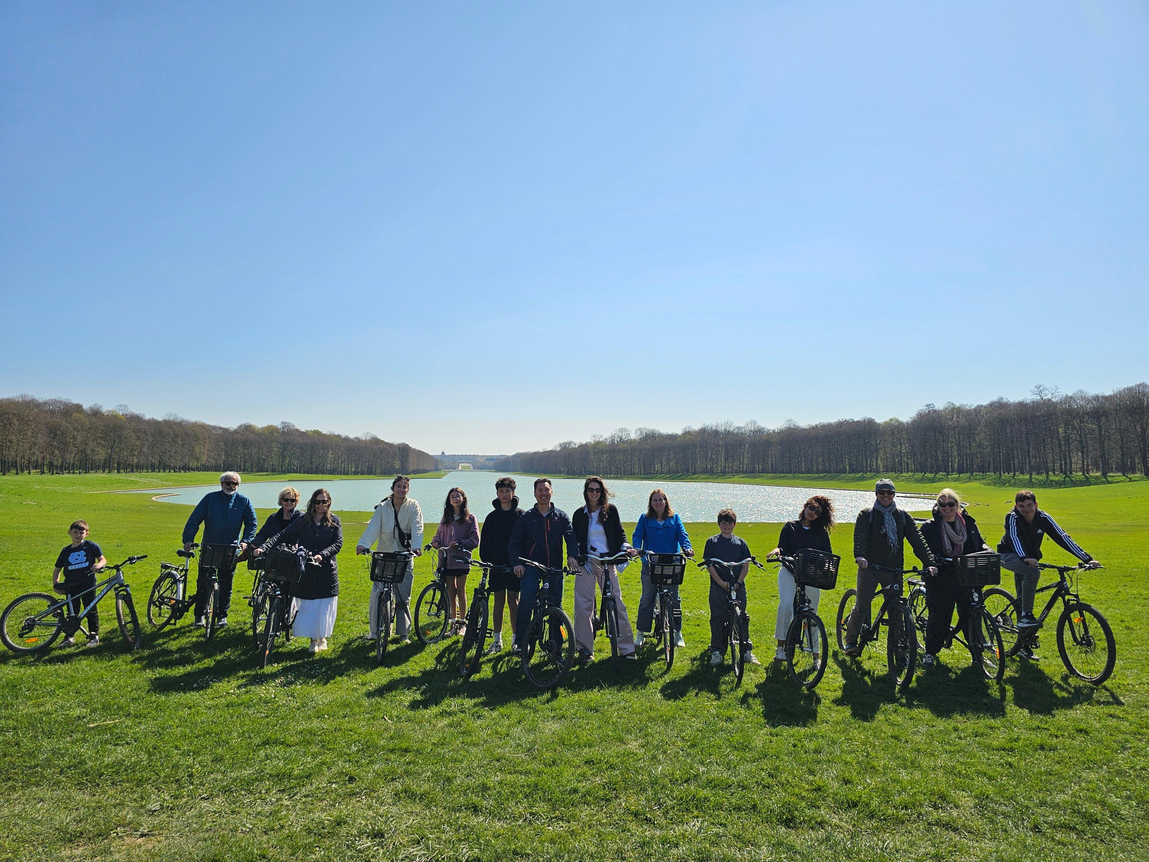 Versailles: Golfcarts & Bikes Guided Tour, Hamlet+Fountains