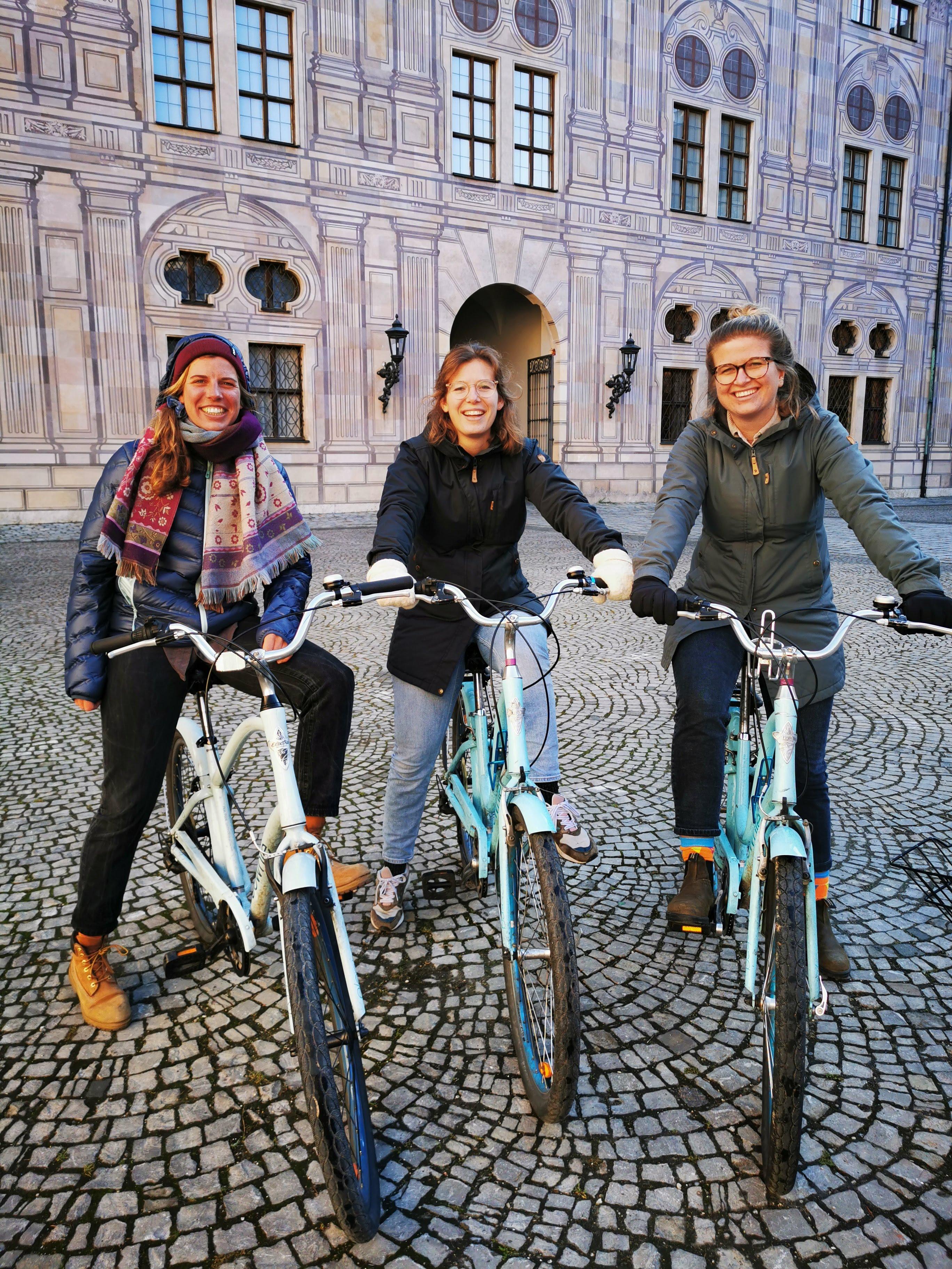 Munich Classic Bike Tour with Beer Garden Break