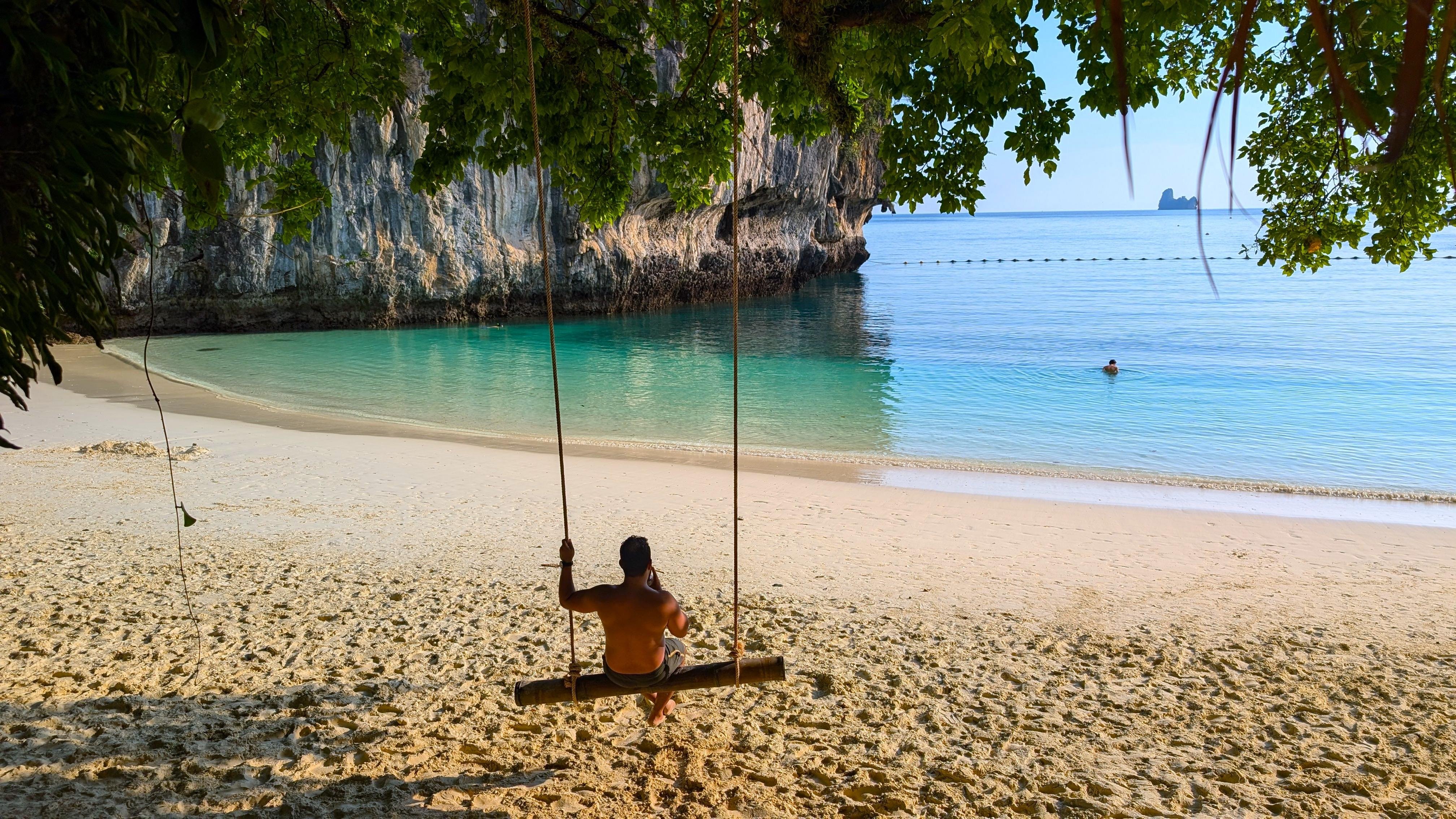 Private Longtail Boat Island Hopping from Railay