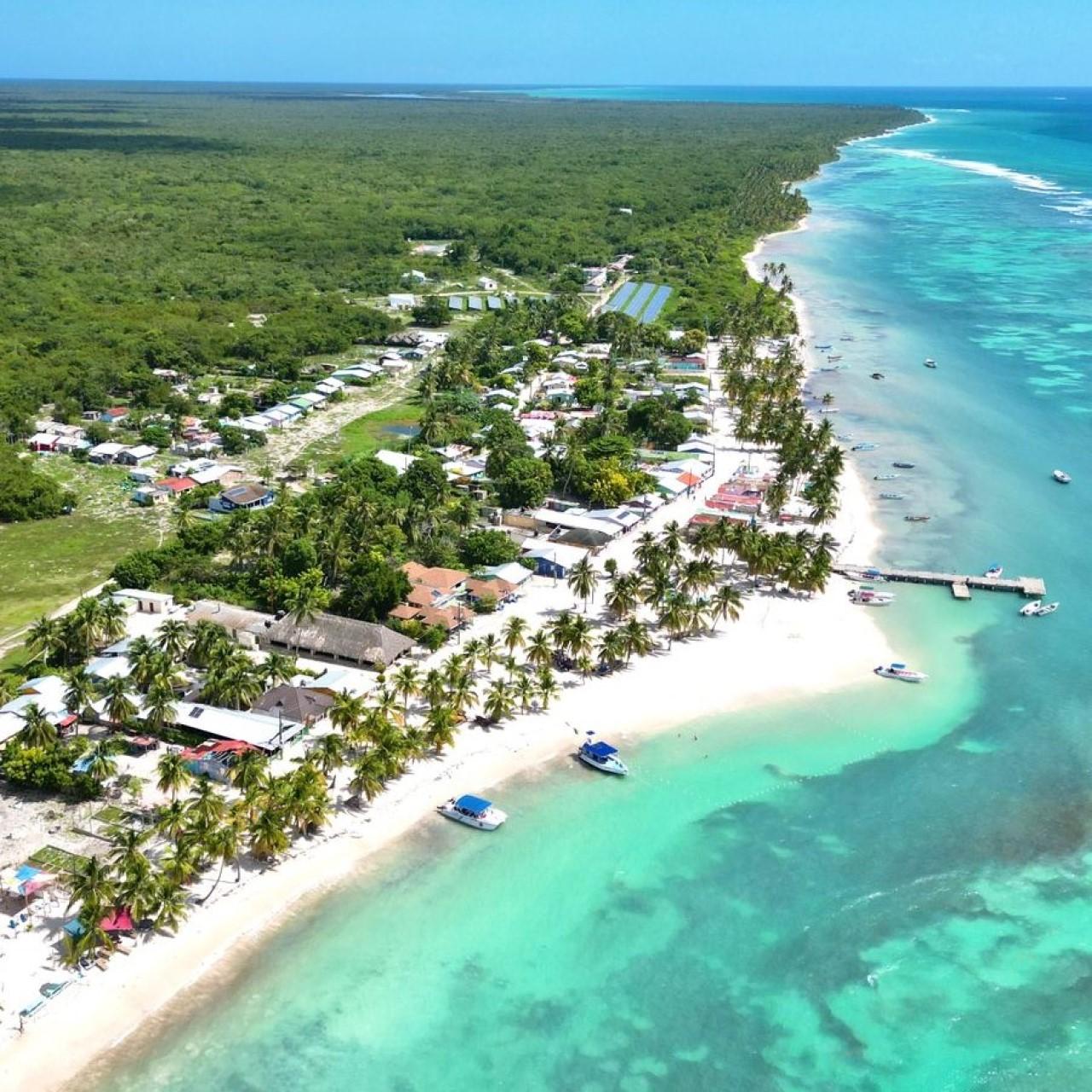 Small Group Saona Island Cruise & Beach Escape