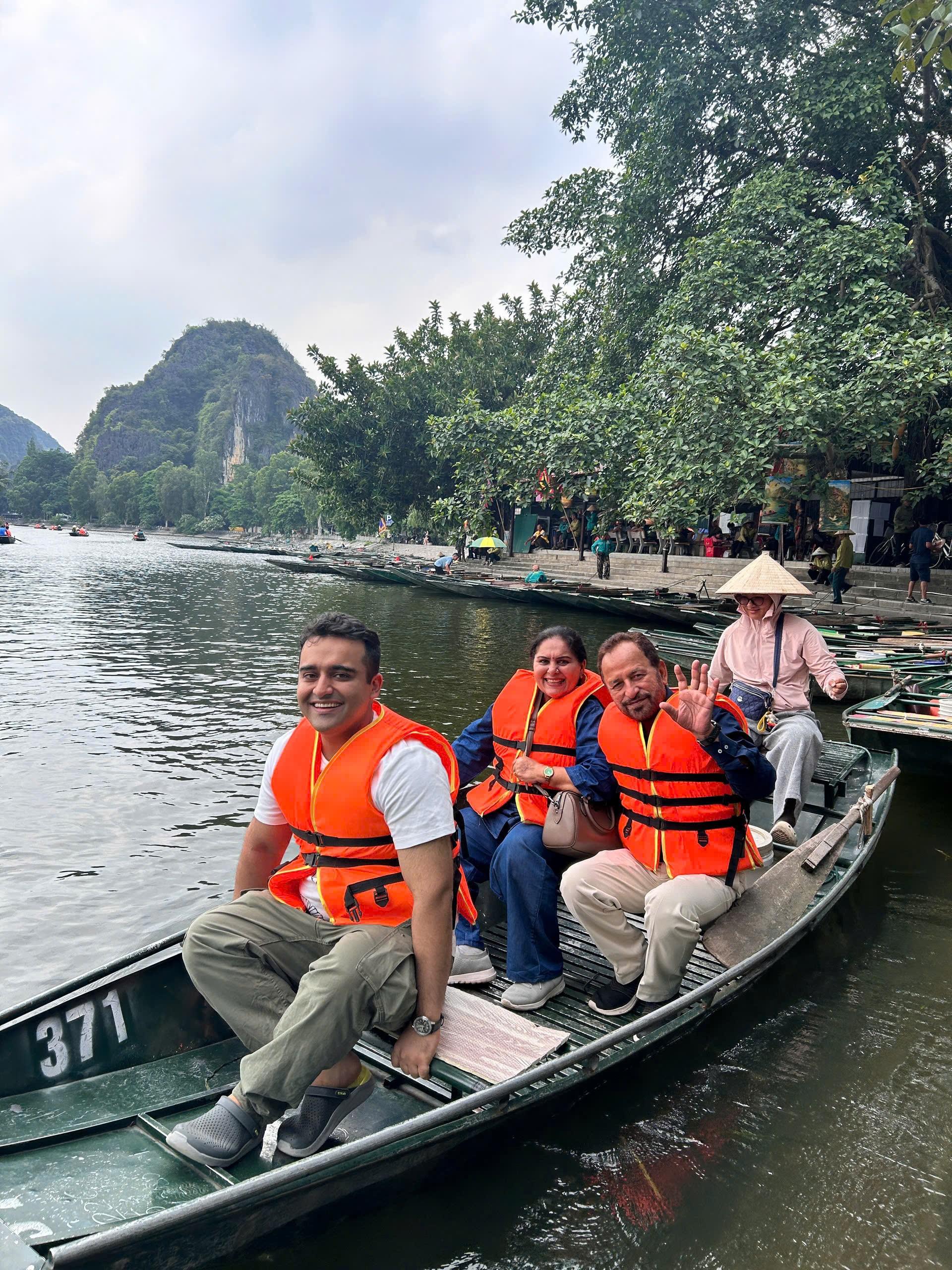 Private Custom Day Tour of Ninh Binh – Your Pace, Your Way