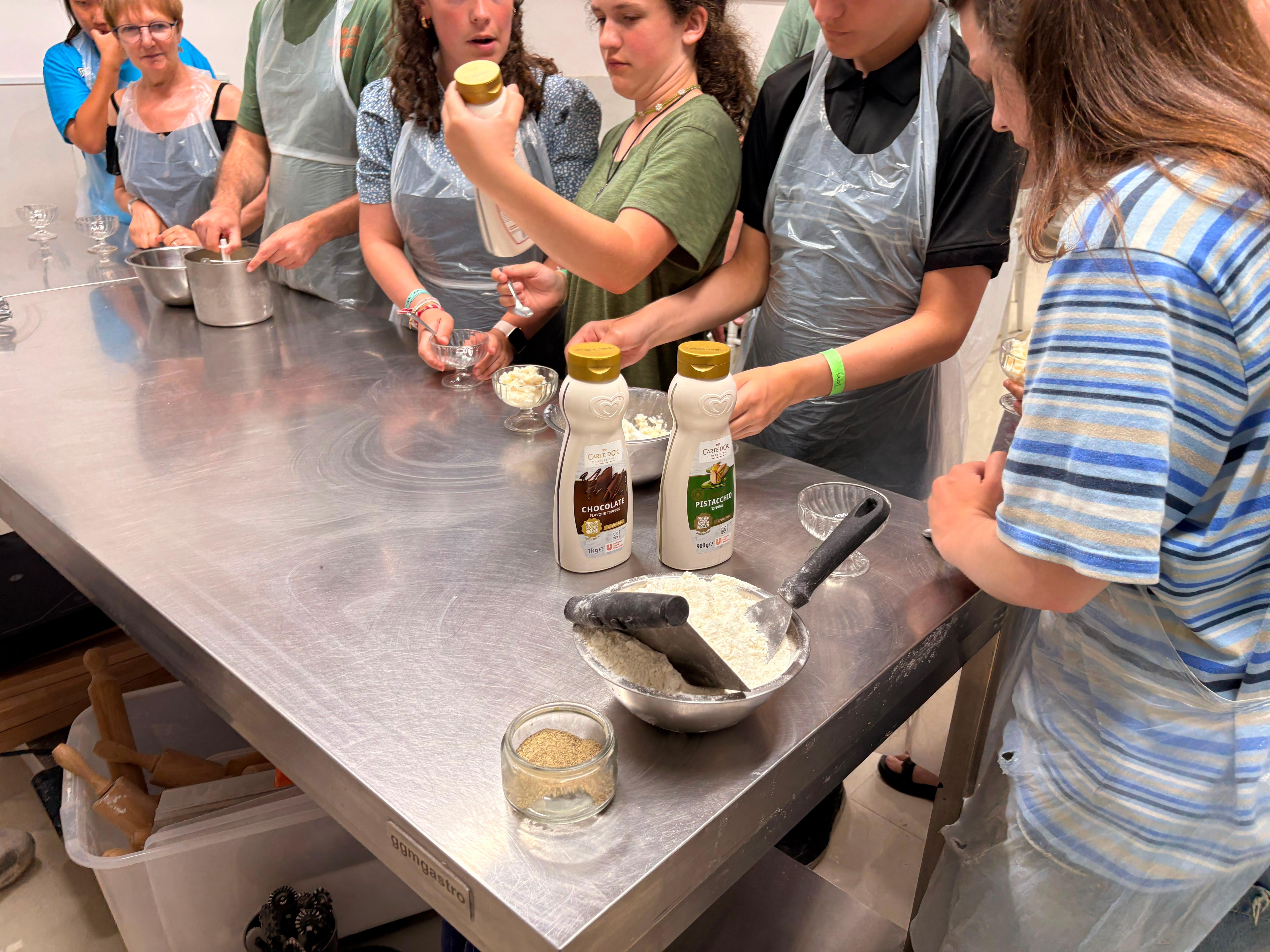 Neapolitan Pizza and Artisanal Gelato Cooking Class