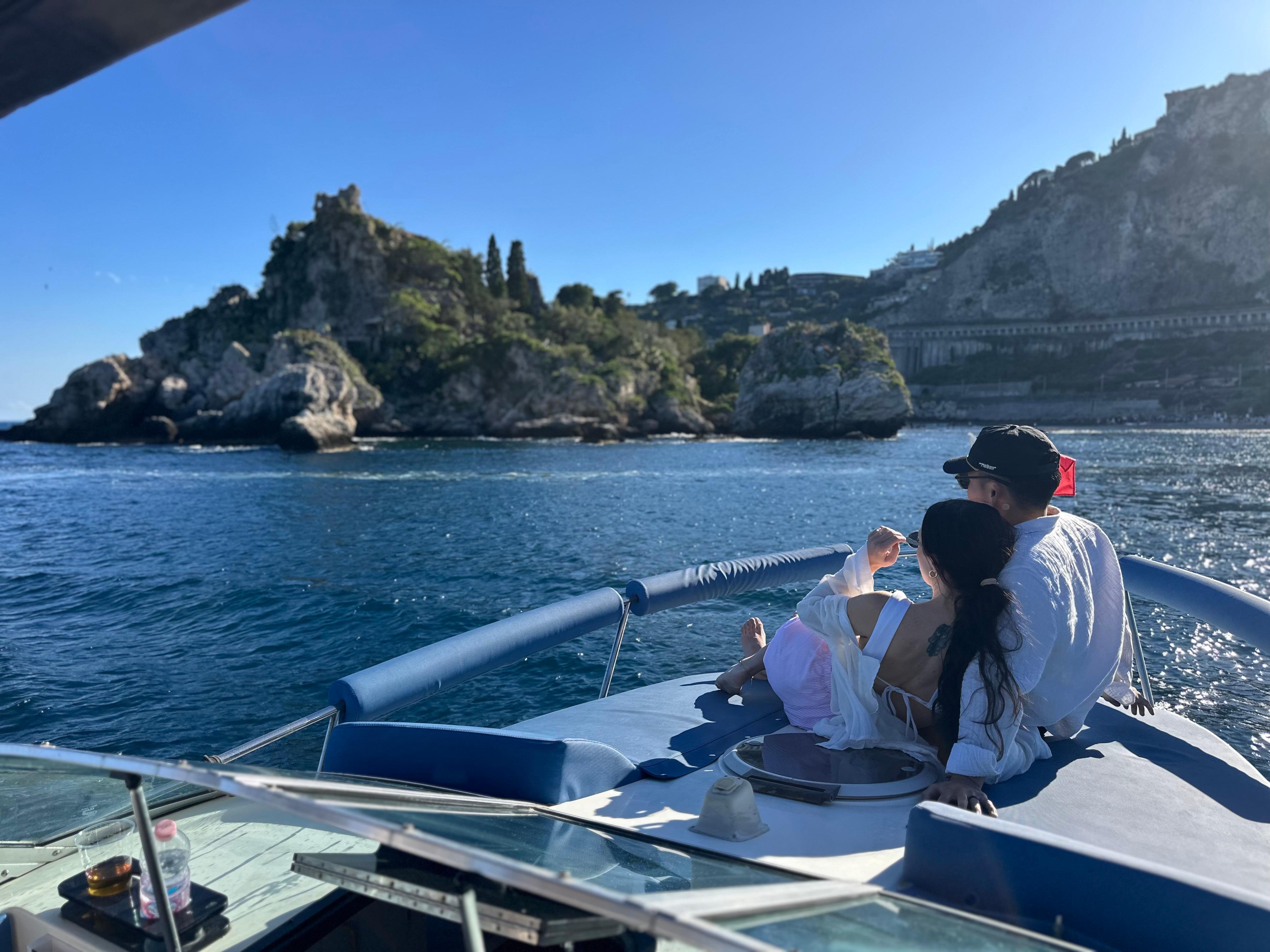 Private Boat Charter: Taormina & Giardini Naxos Explorer