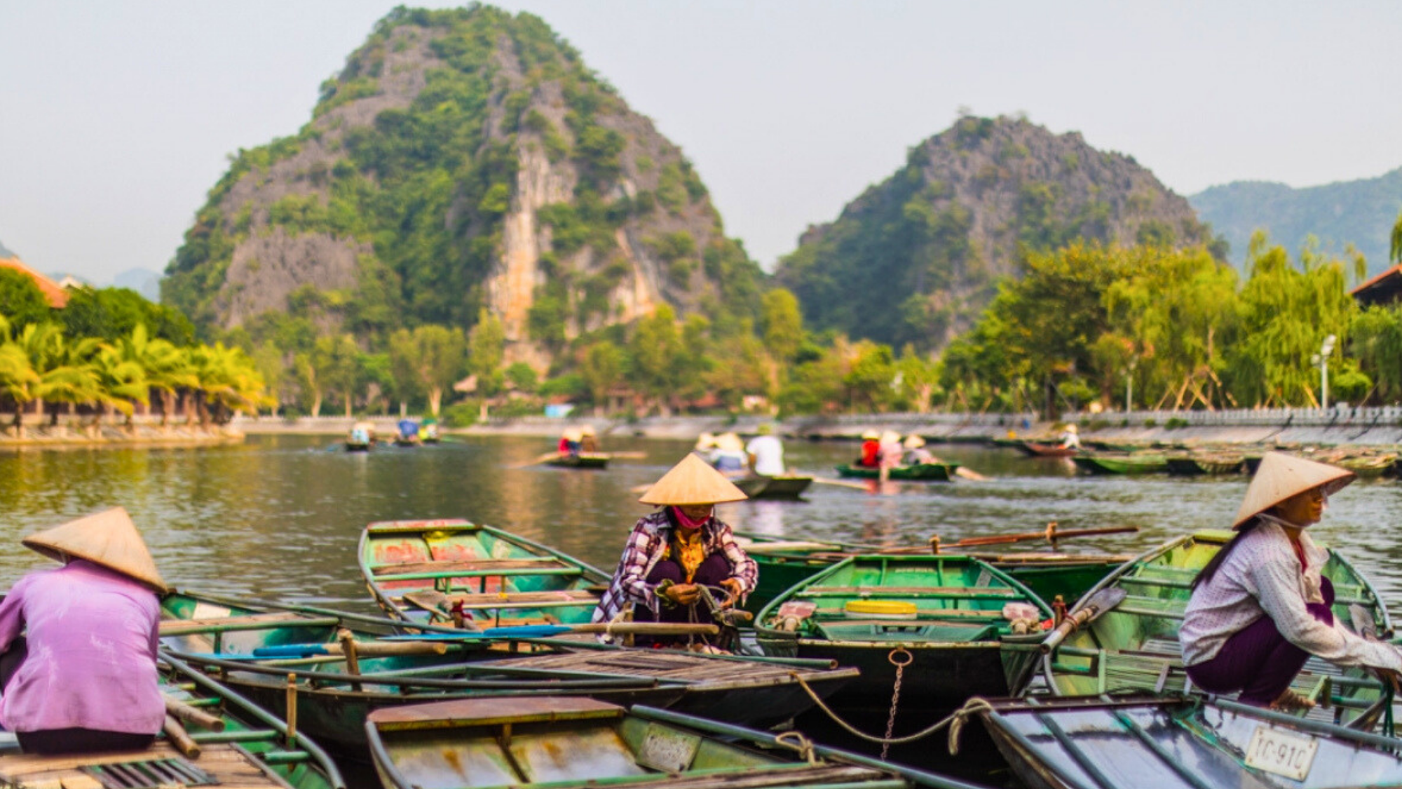Ninh Binh Day Trip: Trang An, Mua Cave & Bai Dinh Pagoda from Hanoi