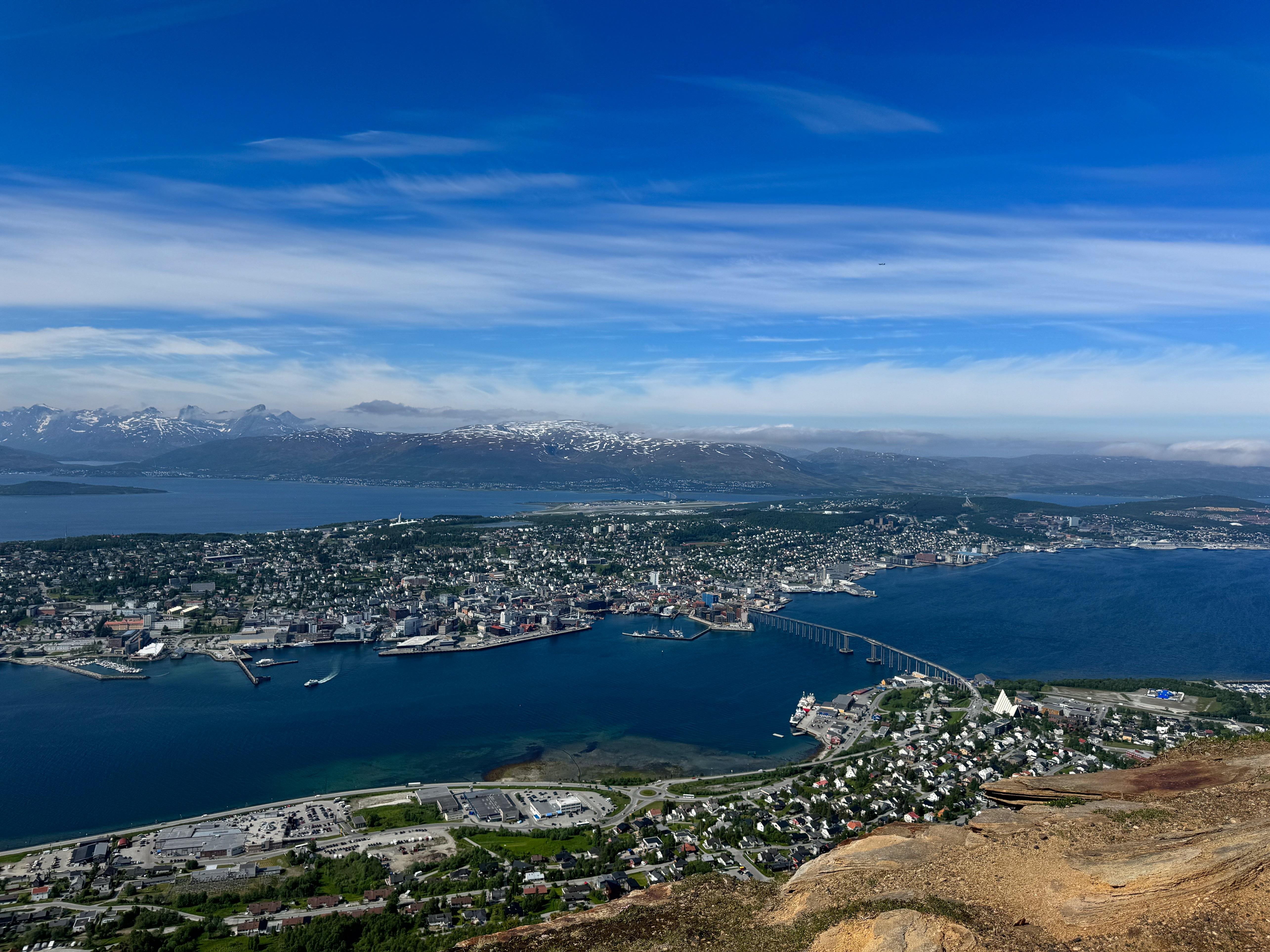 Tour of Tromsø Island with a visit to the Arctic Cathedral