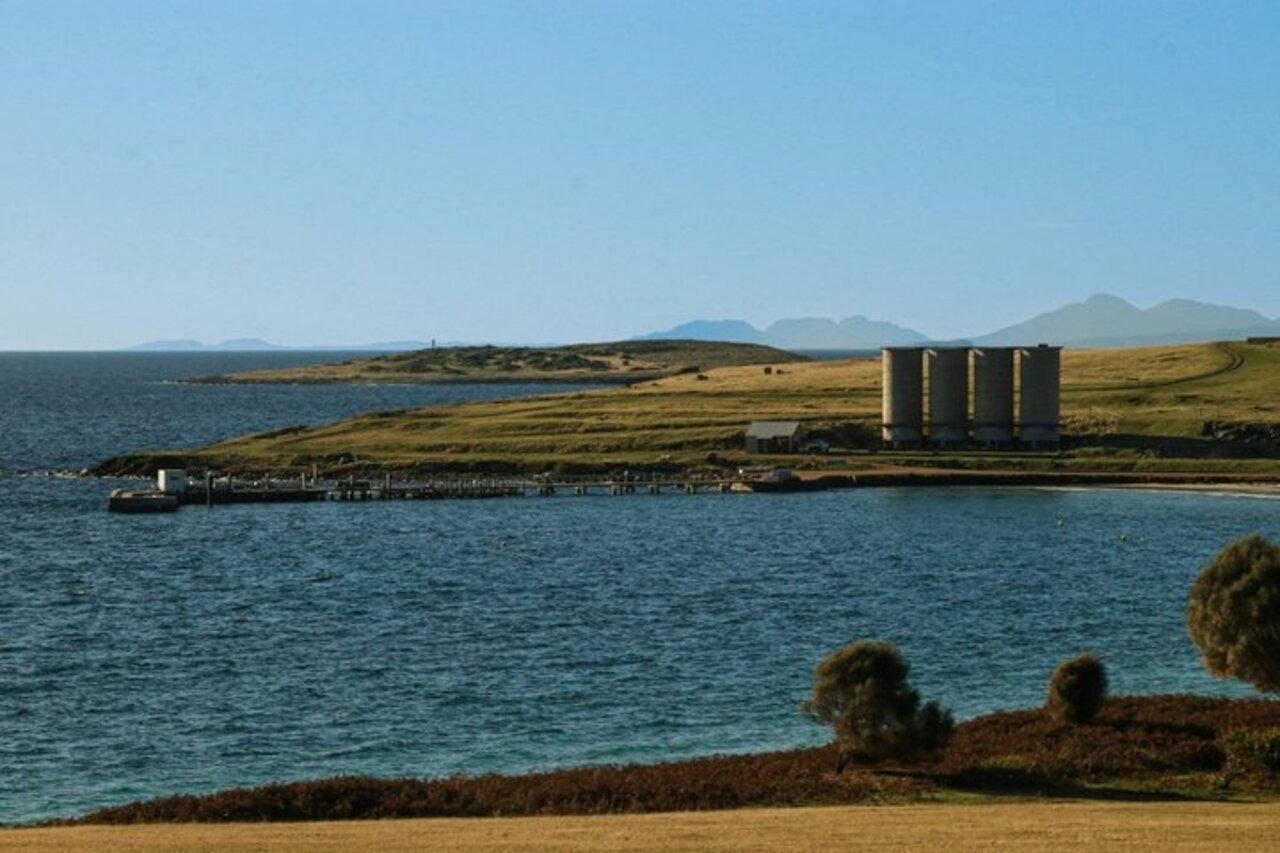 Maria Island Wildlife & Scenery Day Tour from Hobart