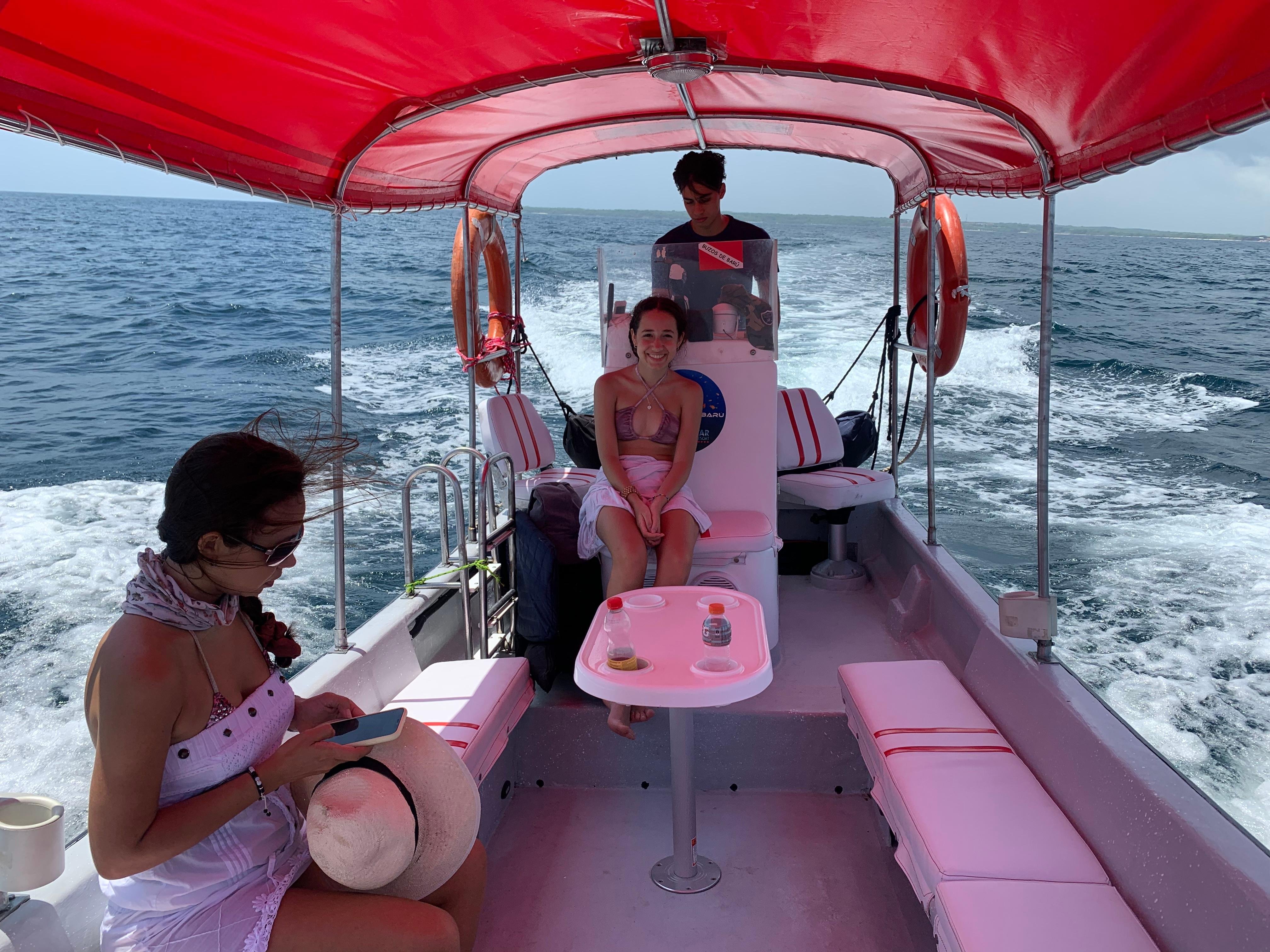 Private Rosario Islands & Baru Speedboat Charter
