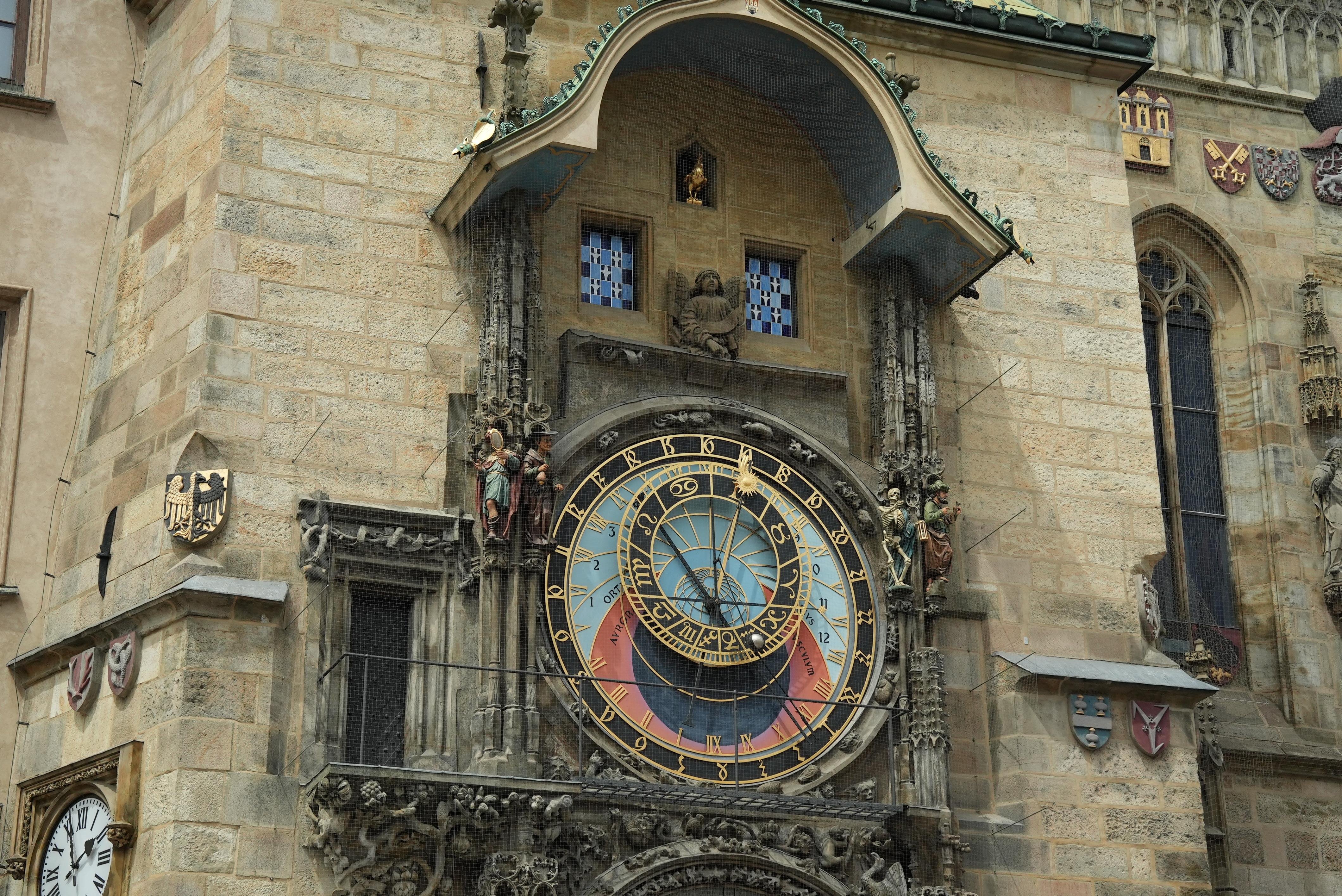 Prague Old Town, Jewish Quarter & Astronomical Clock Walk