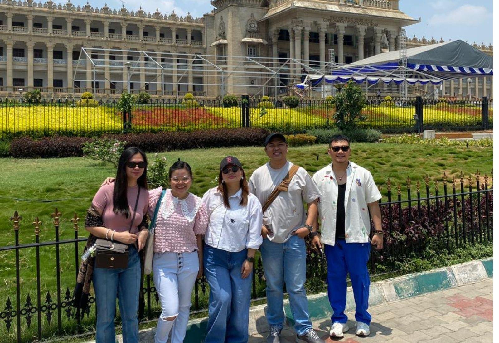 Bangalore Full-Day Guided City Tour with Hotel Pickup