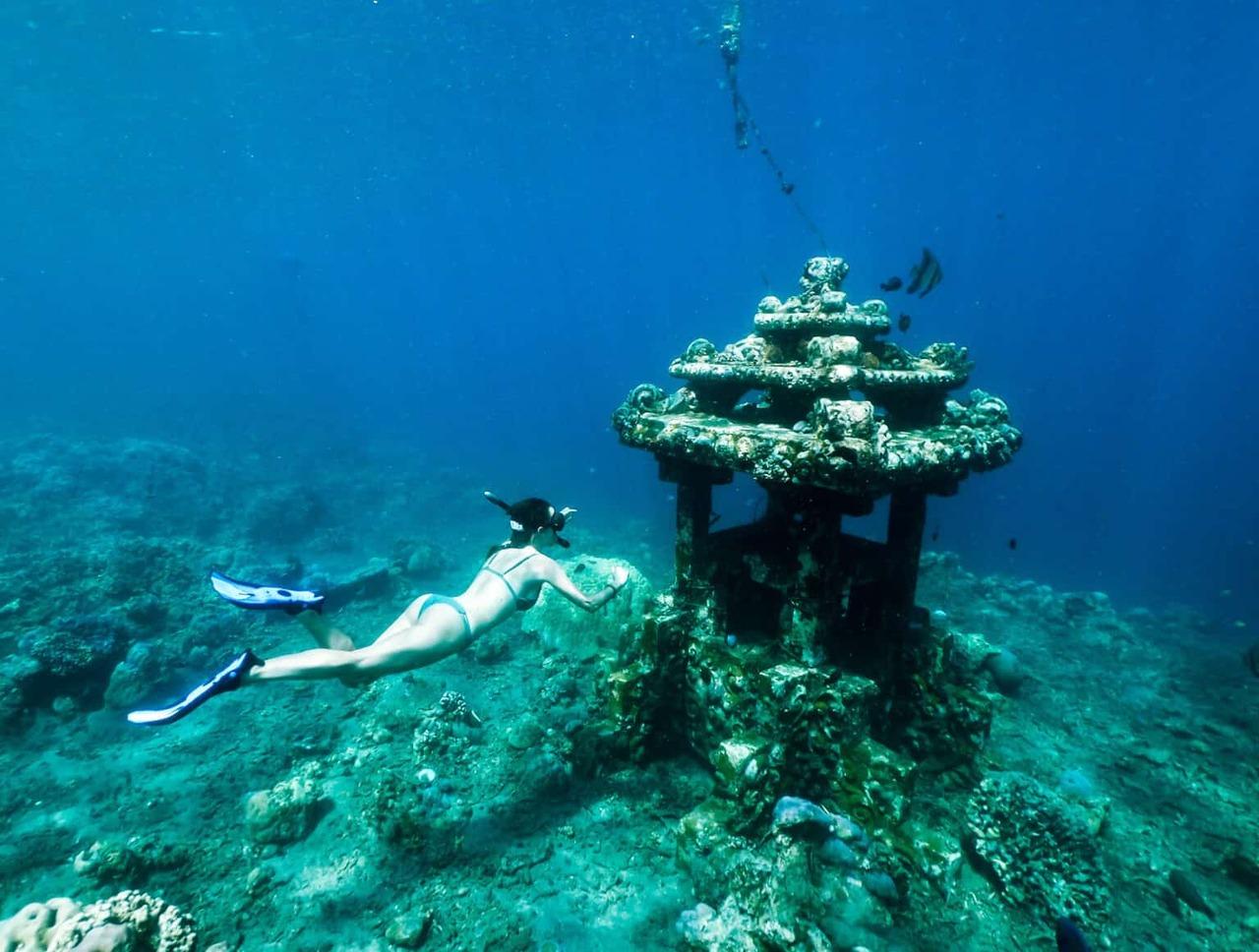 Amed Underwater Temple & Shipwreck Snorkeling Adventure