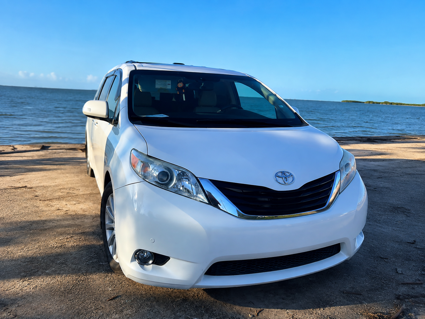 Private Transfer: Belize Airport to Water Taxi Terminal