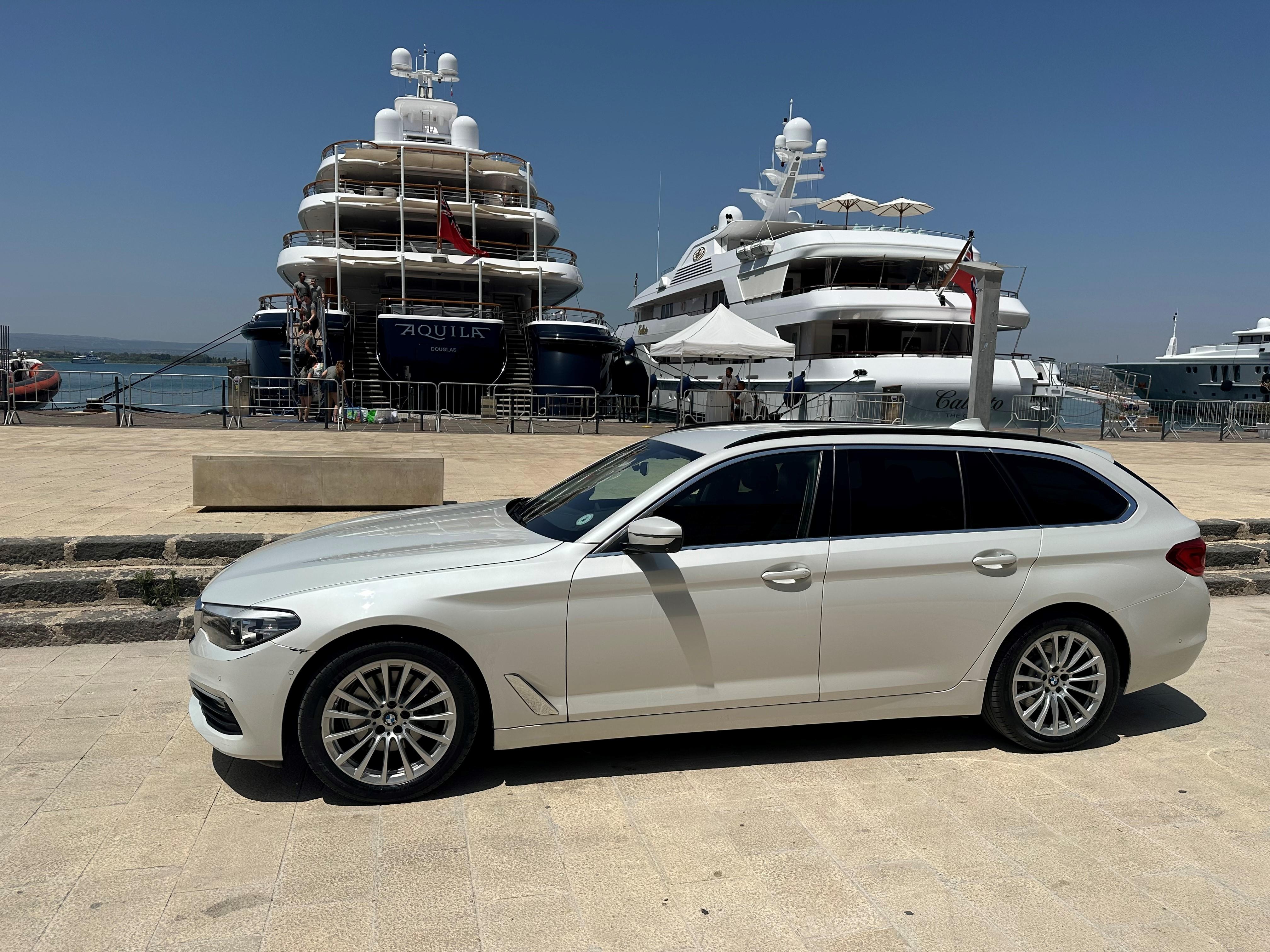 Private BMW Transfer: Syracuse to Catania Airport