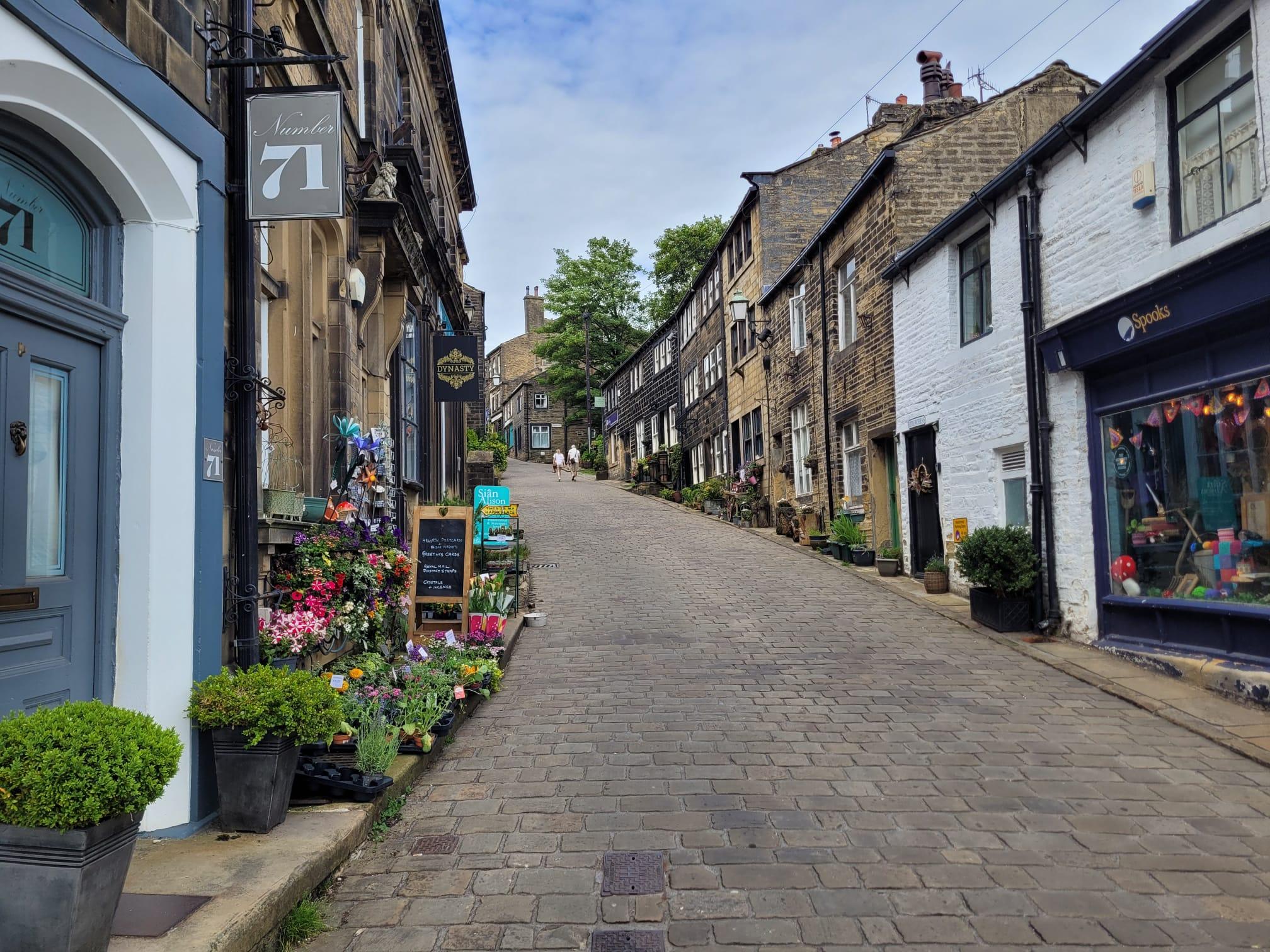Full-Day Brontë Country Literary Tour from Manchester