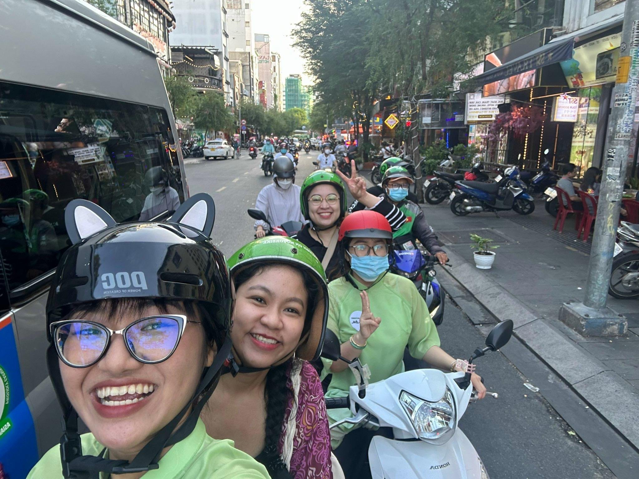 food tour in Saigon — photo 22