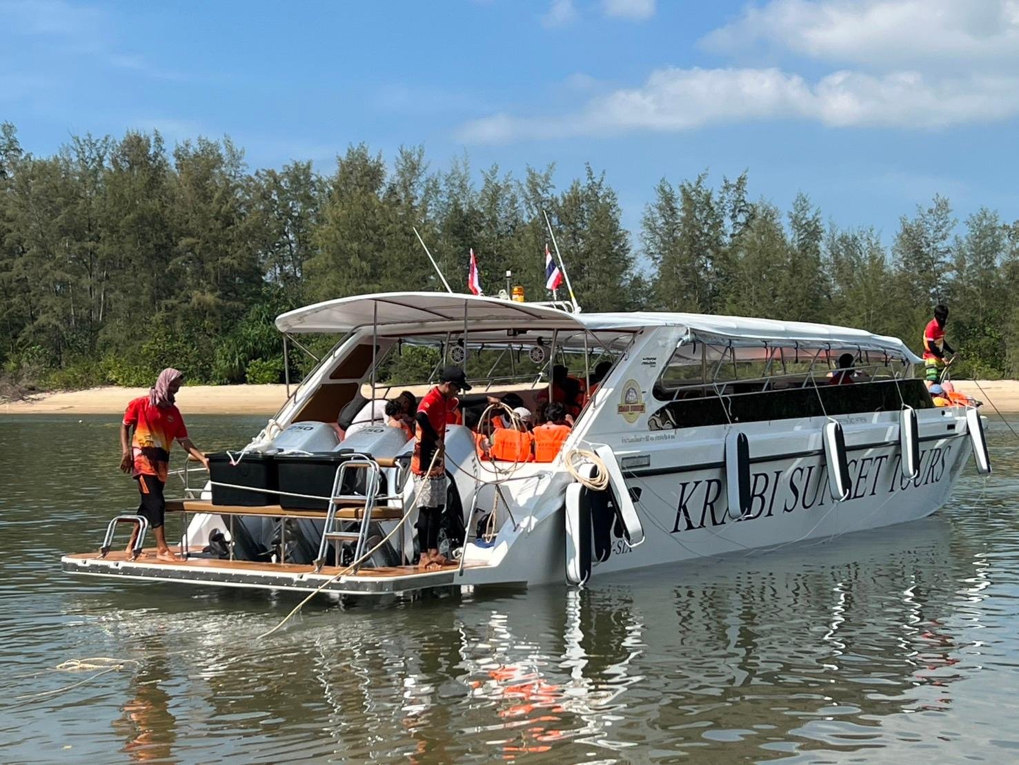 Krabi: Phi Phi Islands Sunset & Maya Bay Day Tour