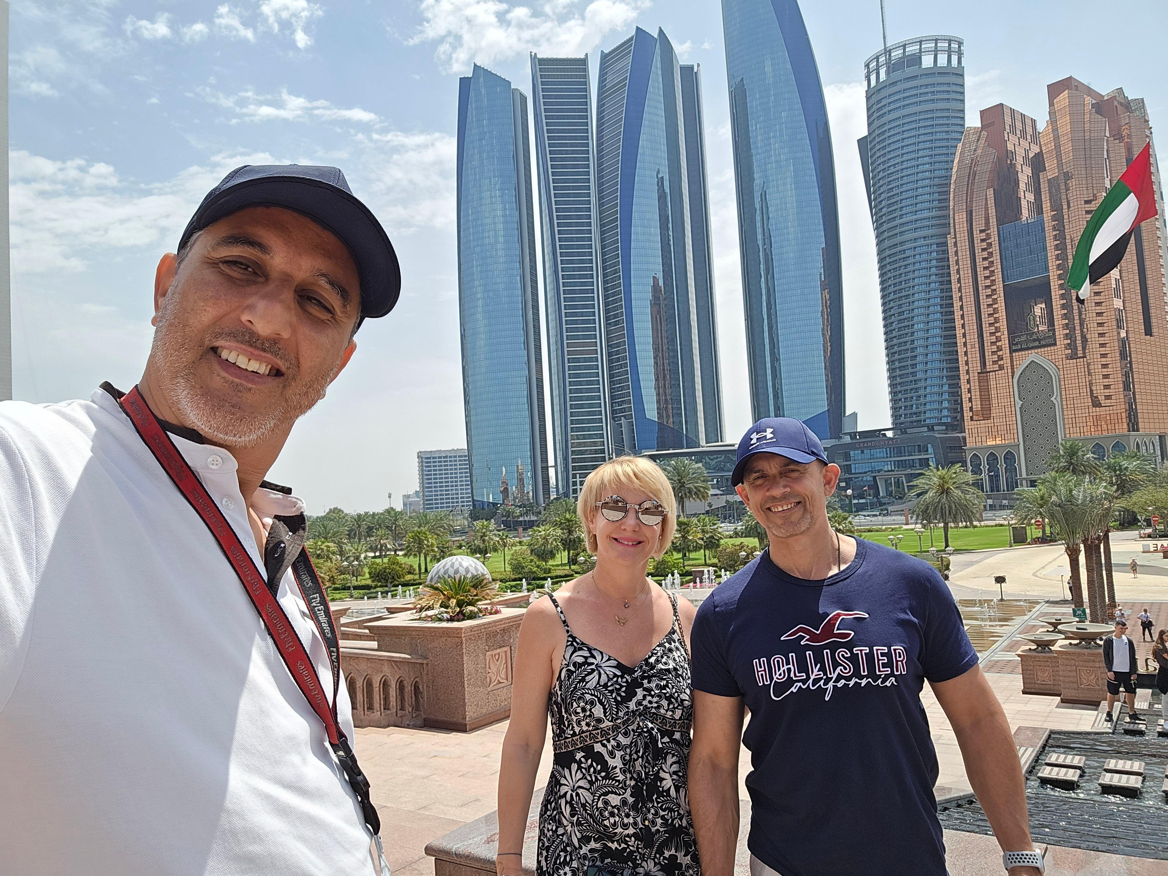 Abu Dhabi Day Trip from Dubai with Warner Bros. World Ticket