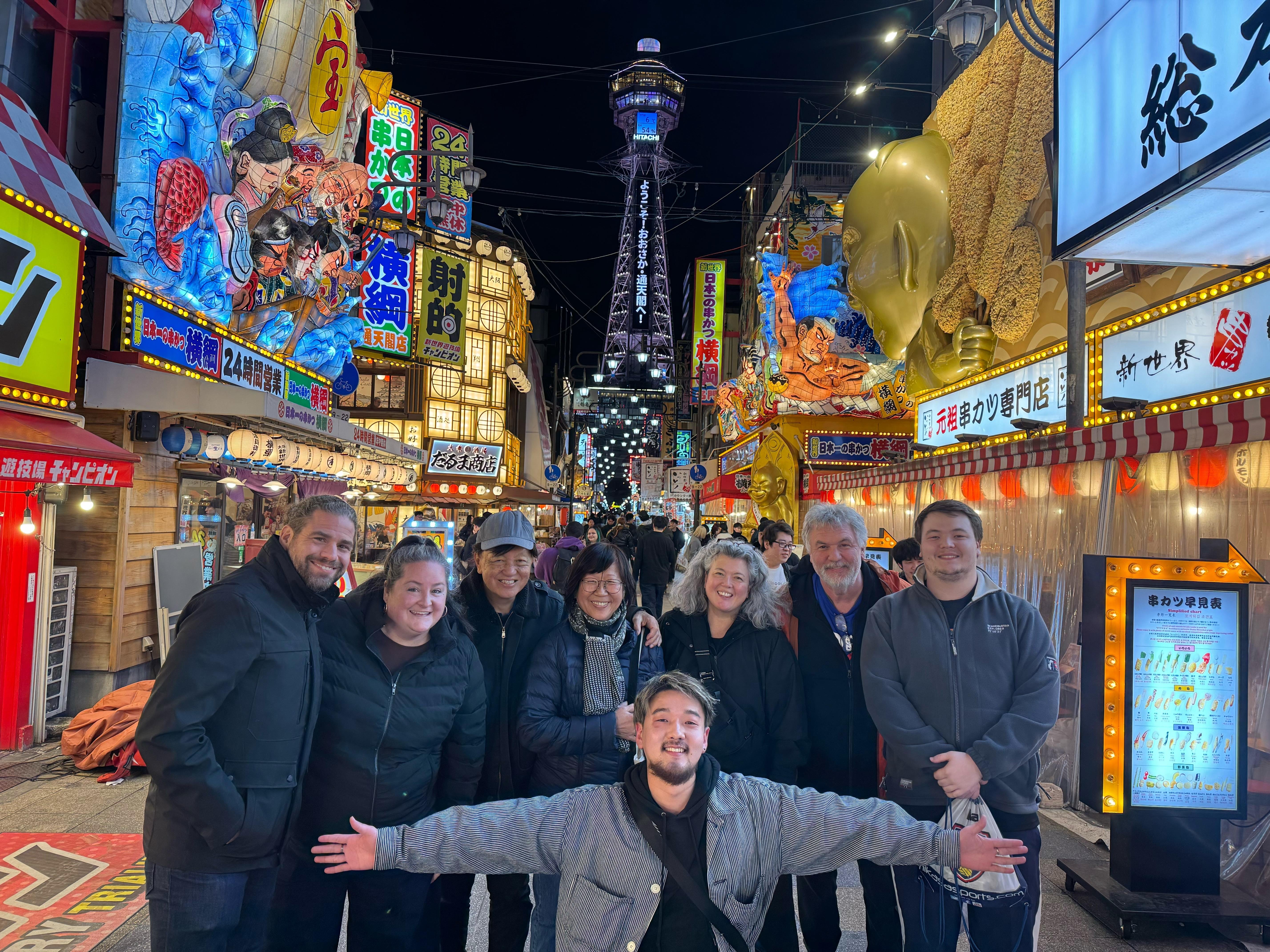 Osaka food tour — Dotonbori neon, Shinsekai kushikatsu streets and Kuromon Ichiba market — image 11