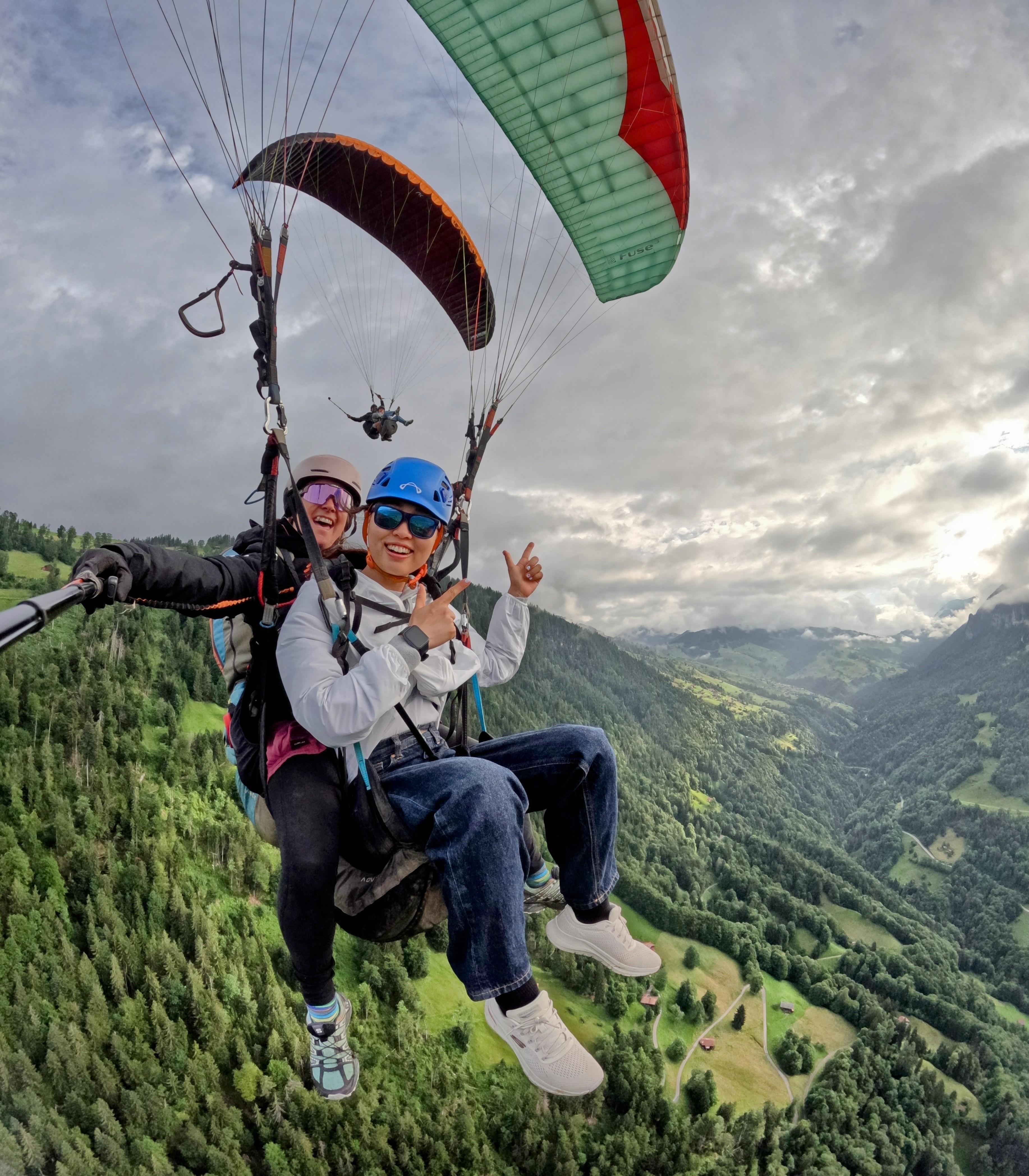 Interlaken Tandem Paragliding Adventure
