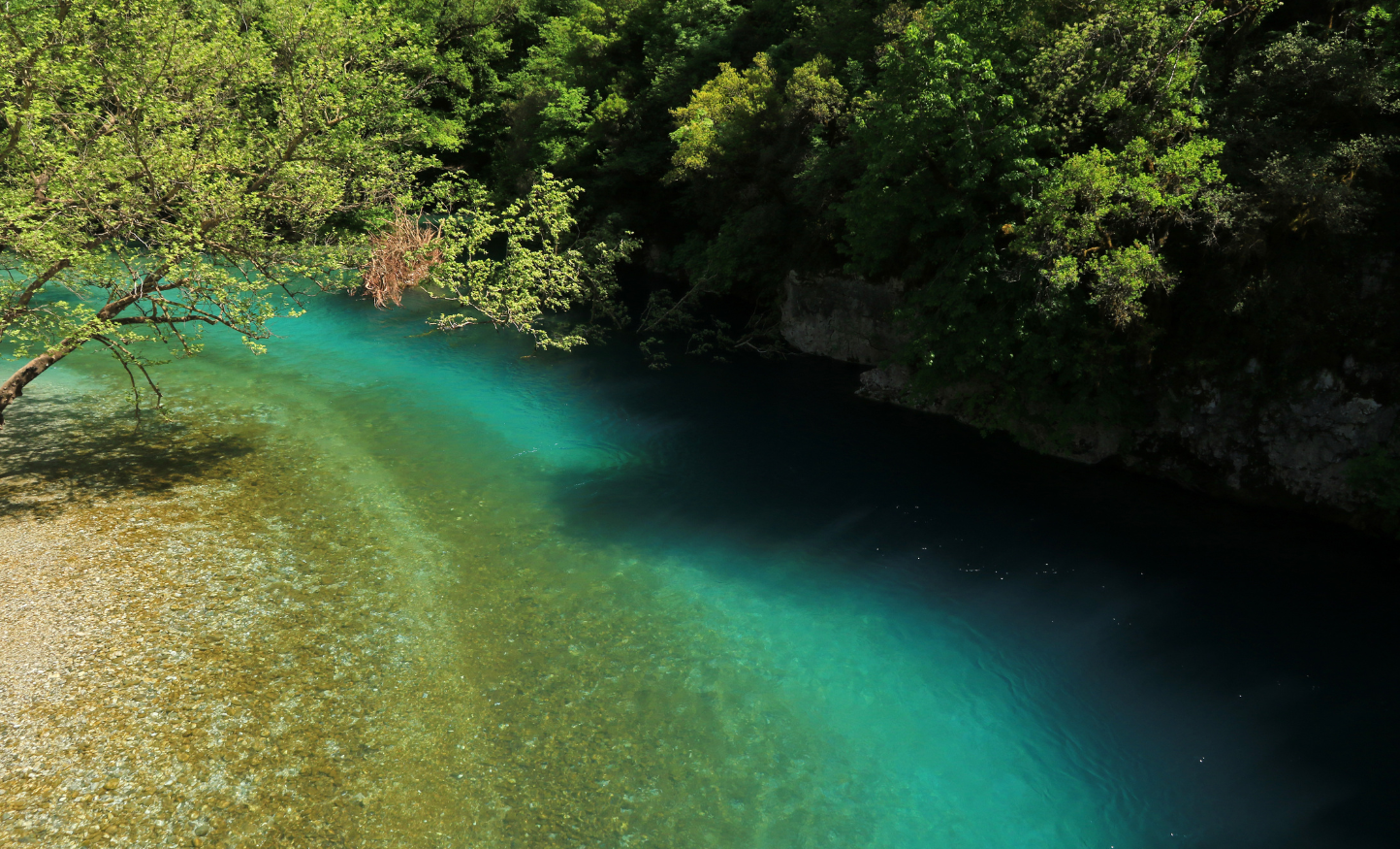 Nikopolis, Acheron River & Parga Full-Day Tour