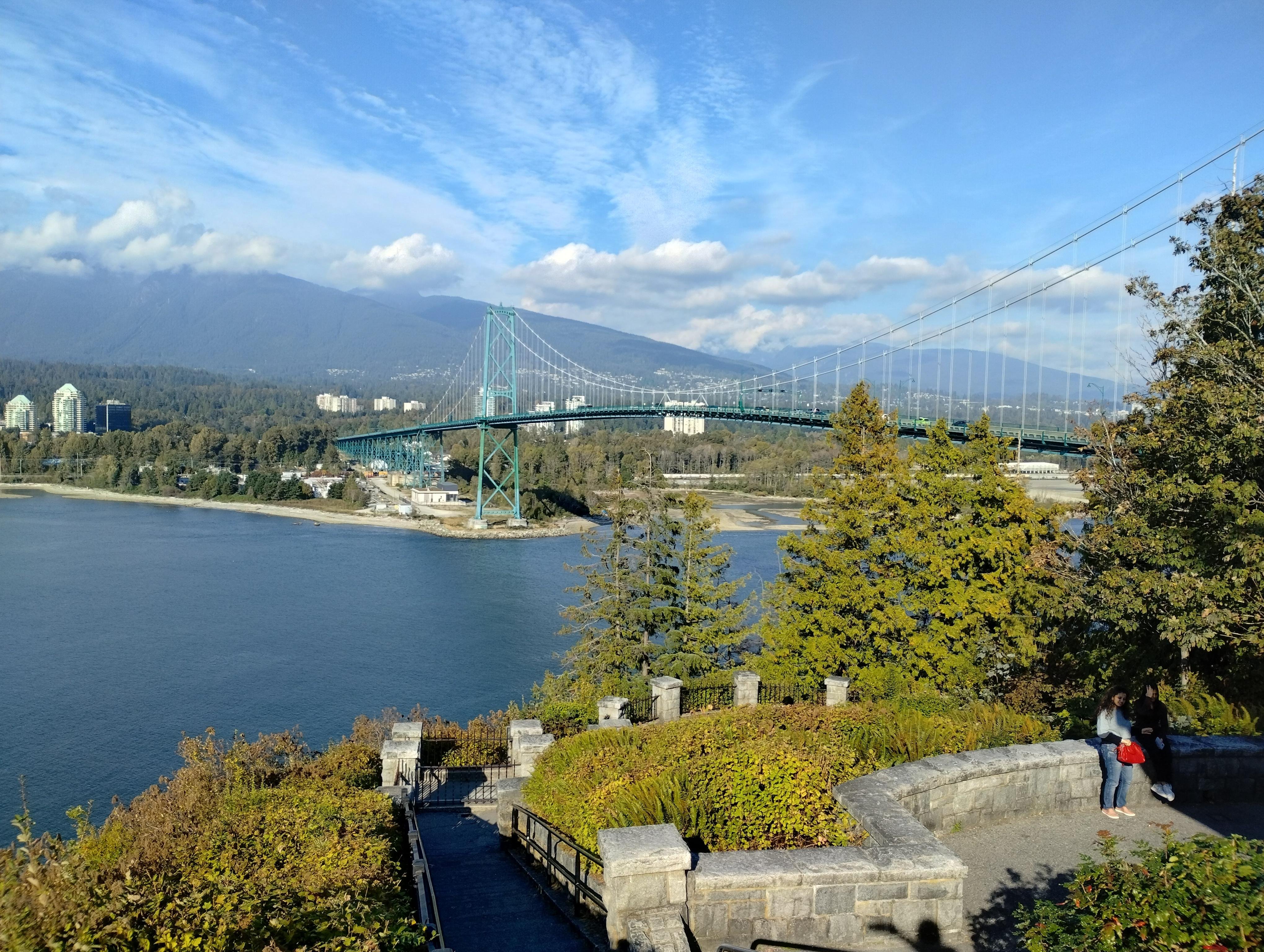 Complete Vancouver Private Small-Group City Tour