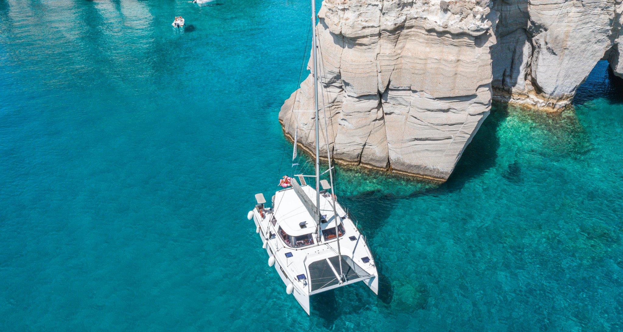 Milos Catamaran Cruise to Kleftiko with Lunch & Open Bar