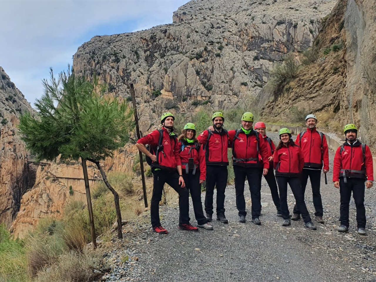 Caminito del Rey guided tour from Málaga — cliffside walkway above the Gaitanes Gorge, Andalusia — image 14