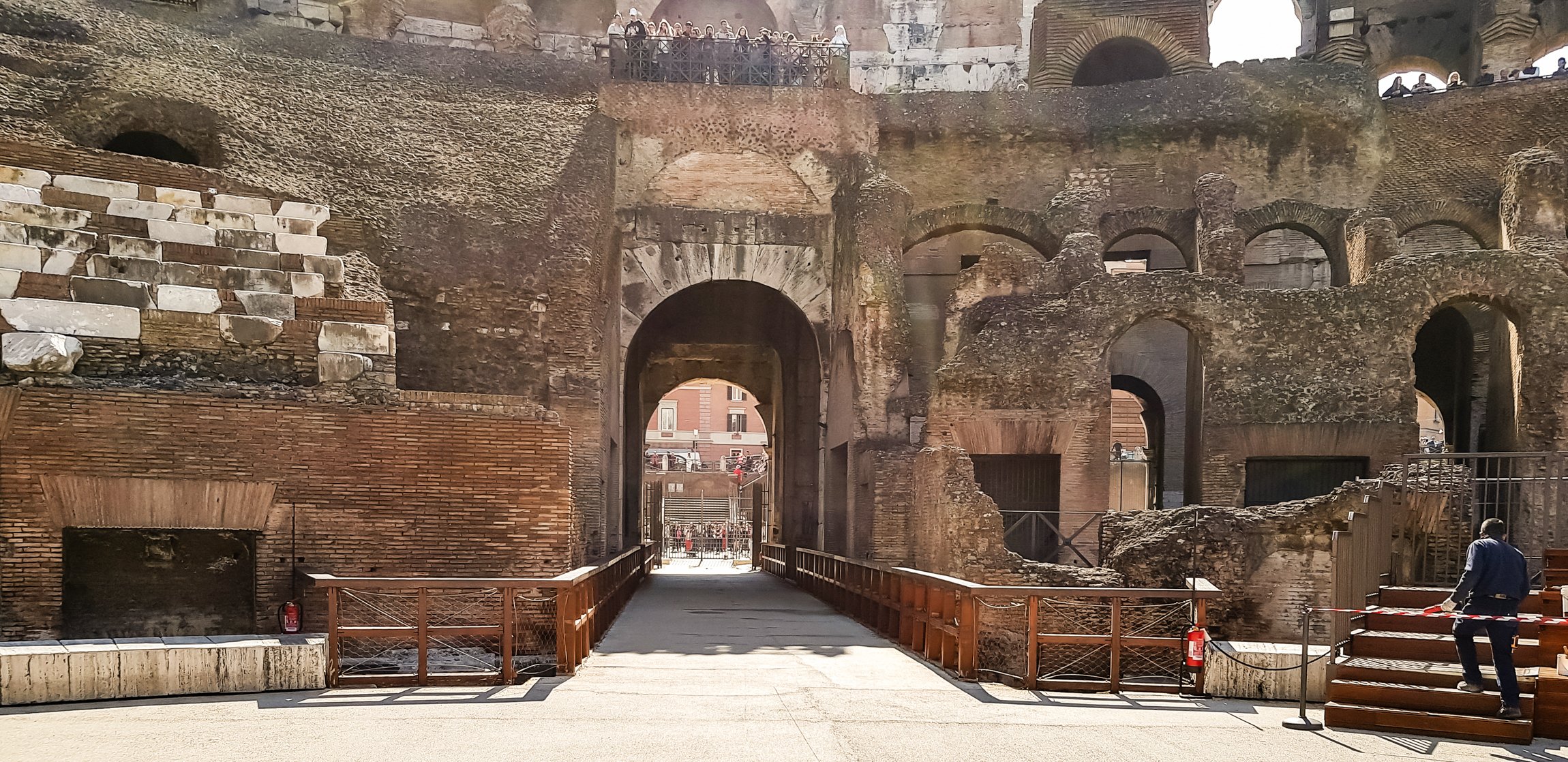 Colosseum Arena, Palatine Hill & Roman Forum Guided Tour
