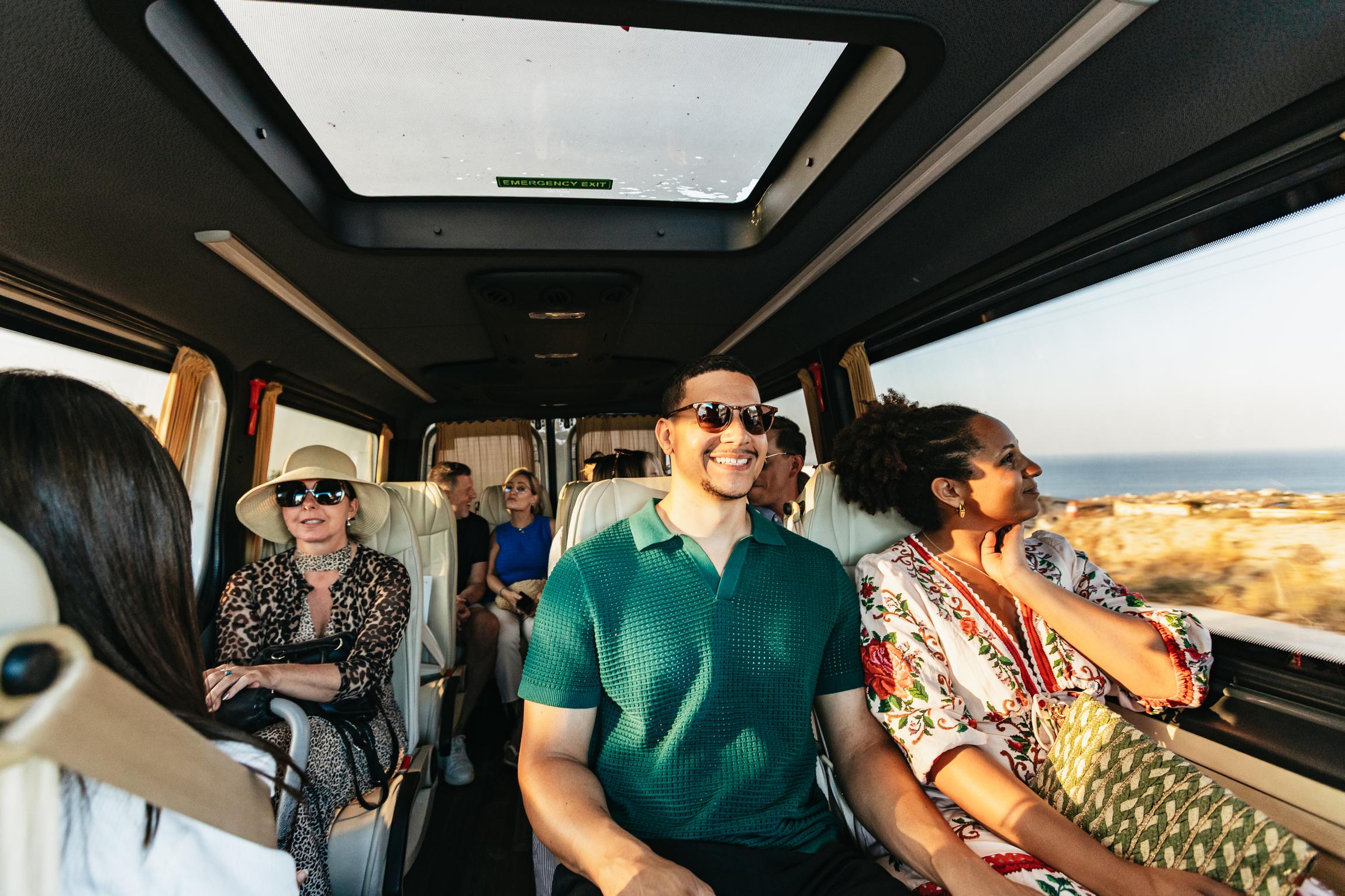 Santorini: Small-Group Sunset Wine Tour with Santo Winery