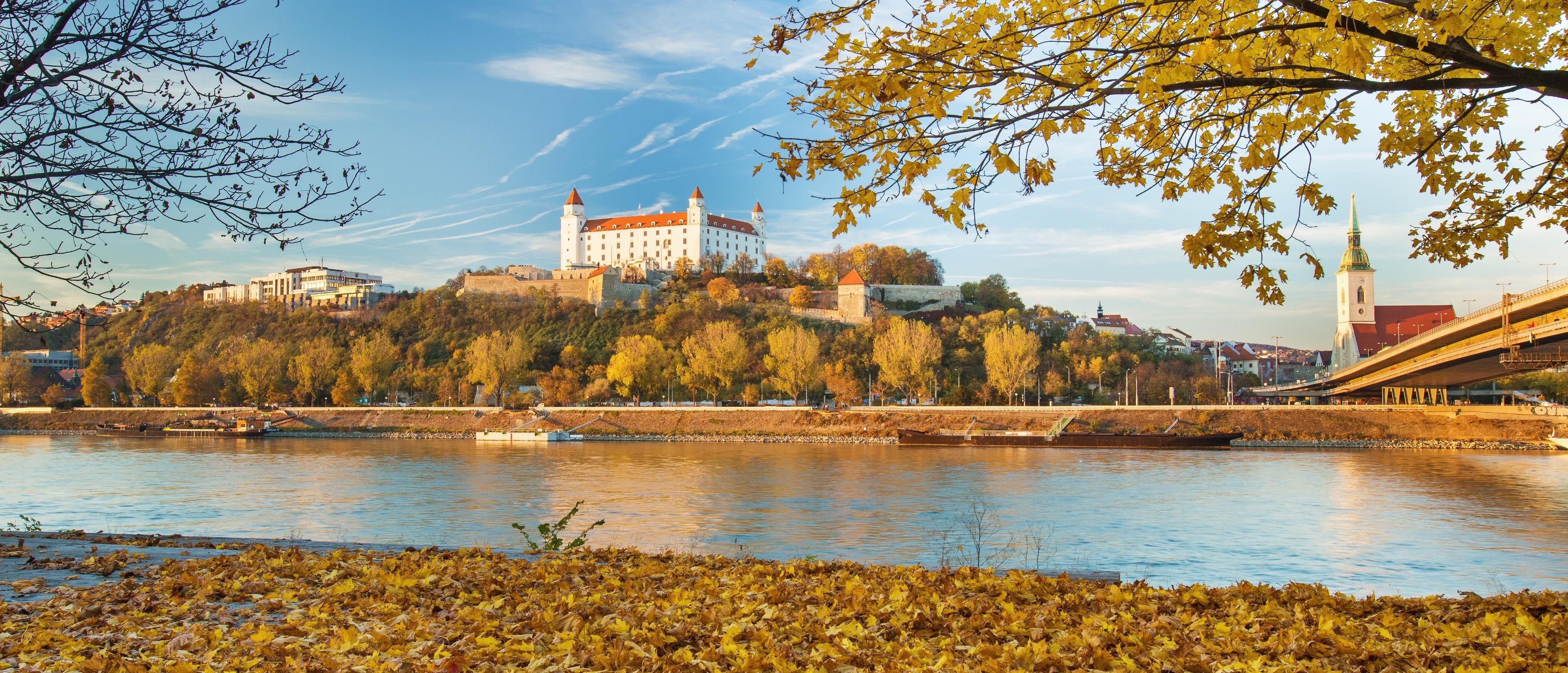 Vienna to Bratislava, Devín & Hainburg Day Tour