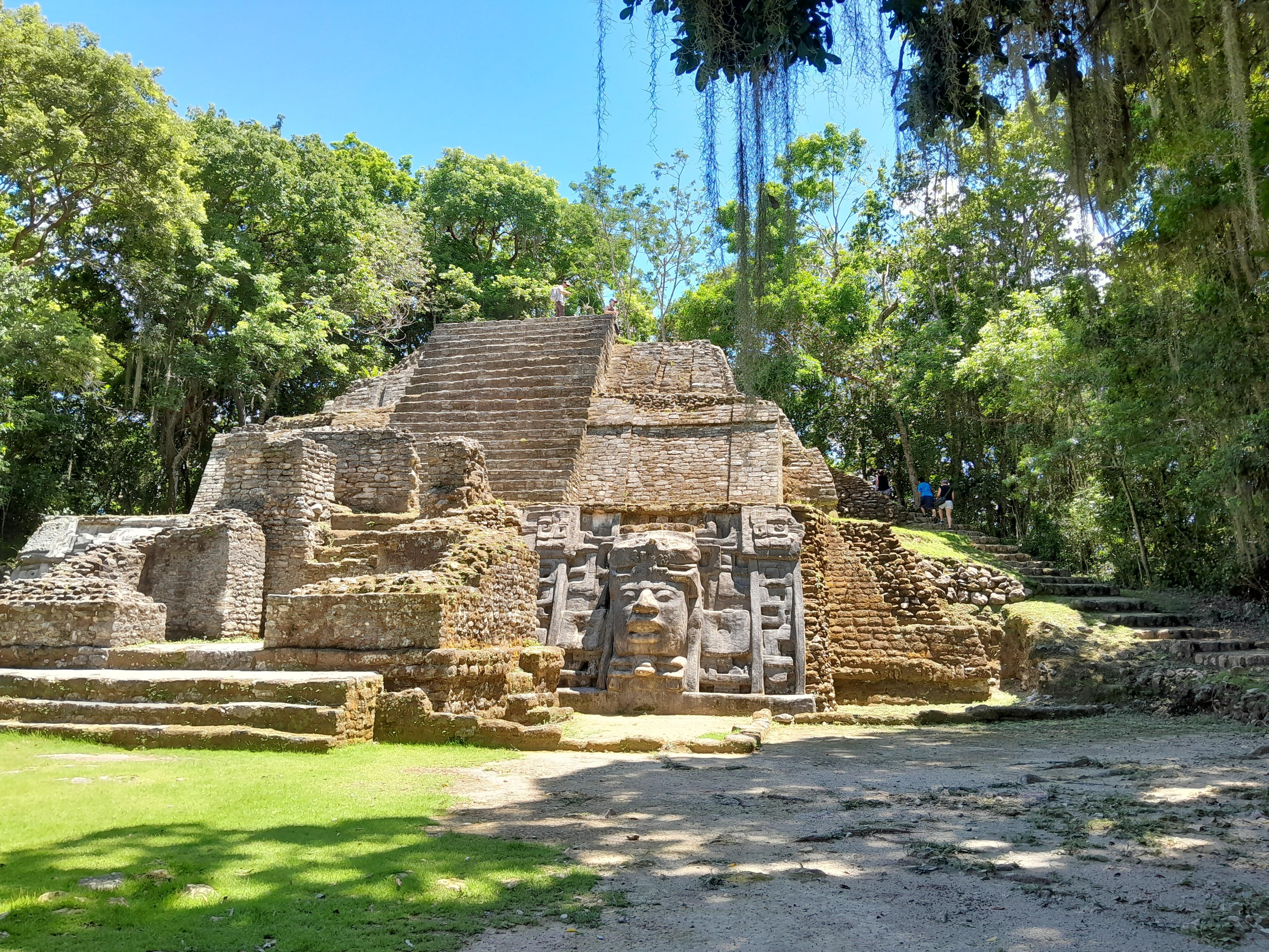 Lamanai Maya Temples & New River Wildlife Safari with Lunch