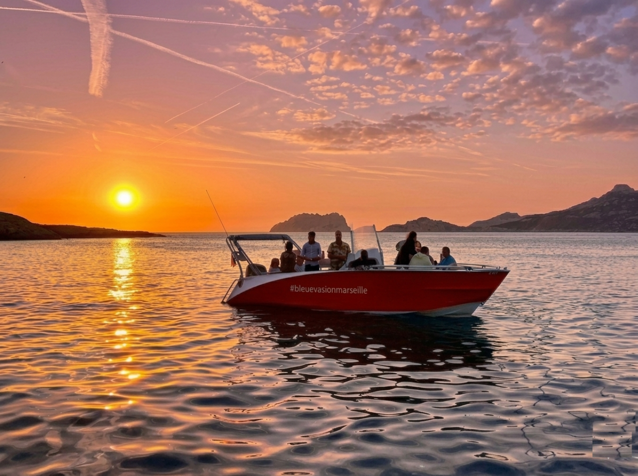 Cassis Calanques boat tour — limestone cliffs and turquoise coves of the Calanques National Park, photo 12