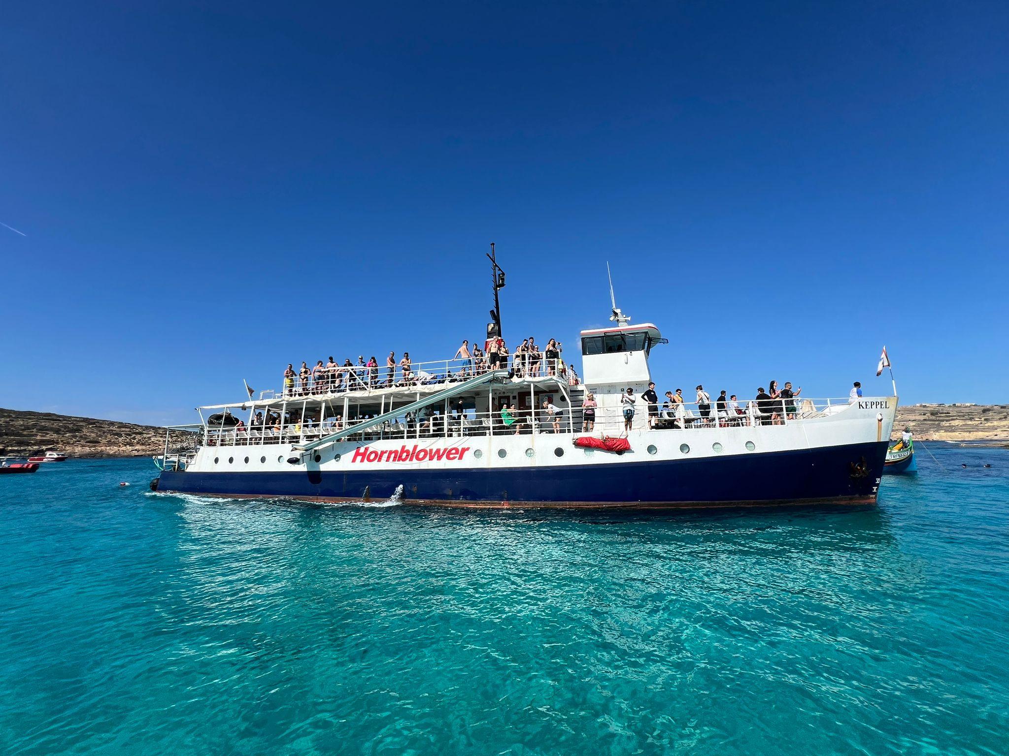 Full-Day Comino Blue Lagoon, Gozo, and Sea Caves Boat Cruise