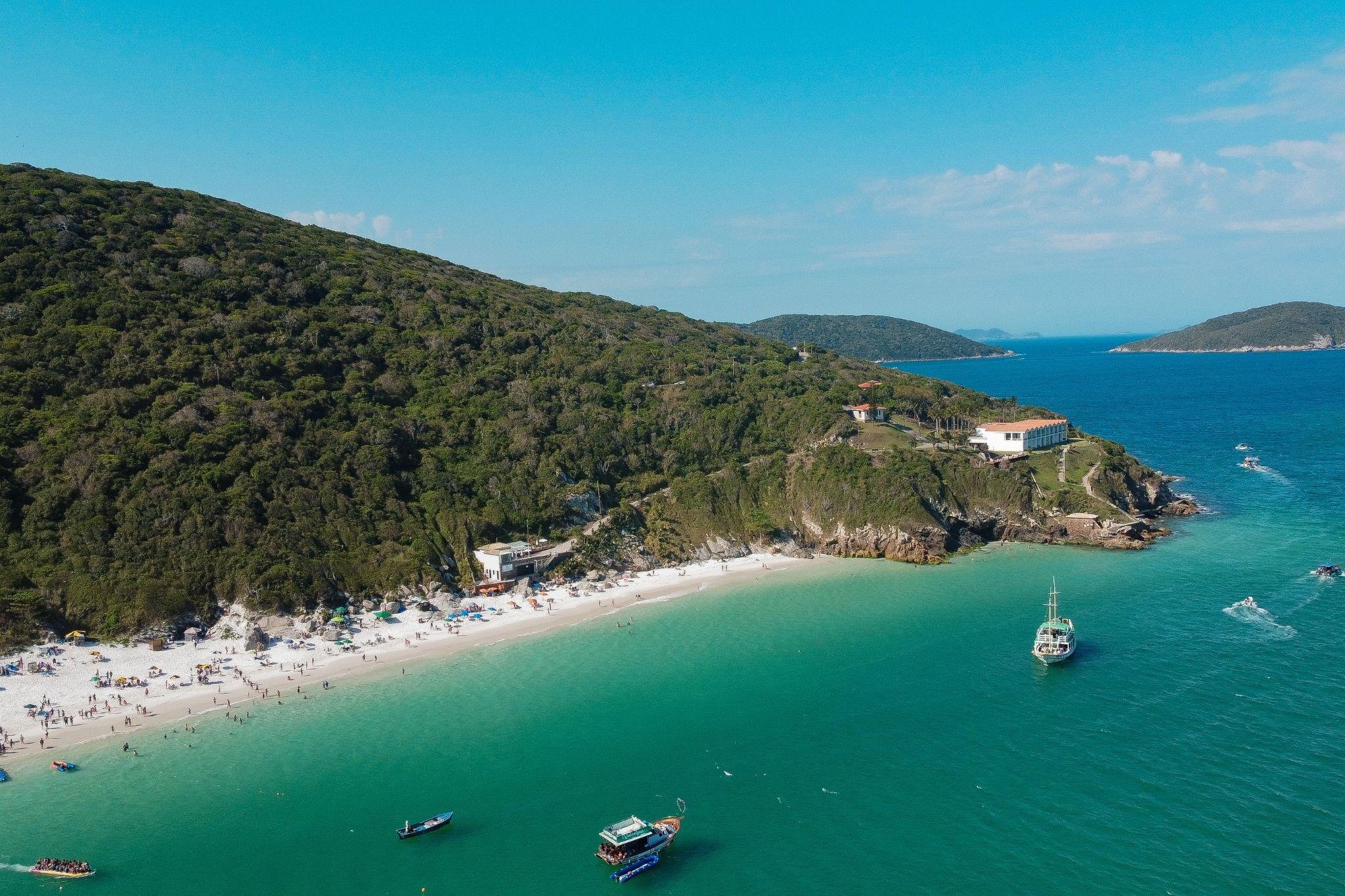 Arraial do Cabo Day Trip & Boat Cruise from Rio