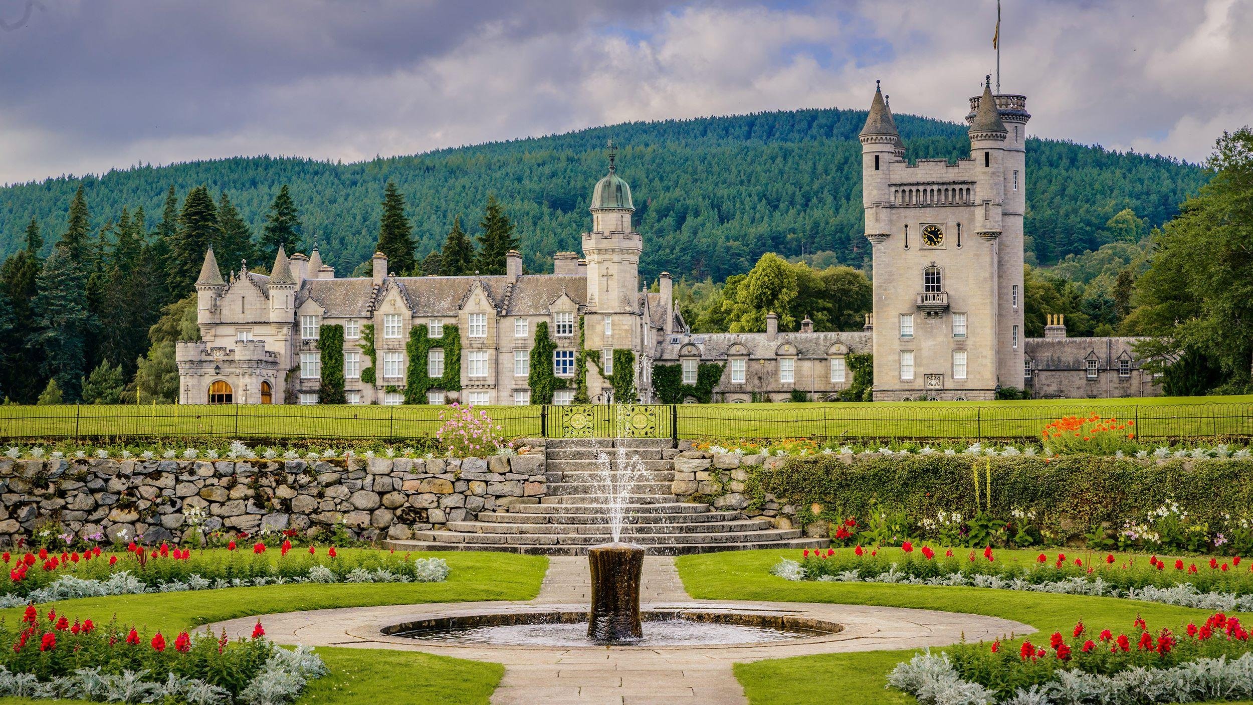Balmoral Castle and Royal Deeside Day Trip from Aberdeen Port