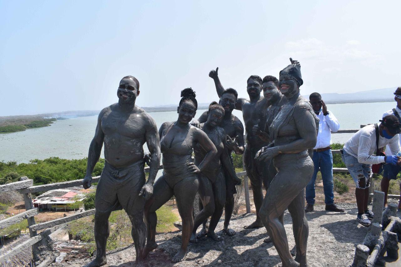Cartagena Mud Volcano, Beach, and Hotel Pool Day Trip