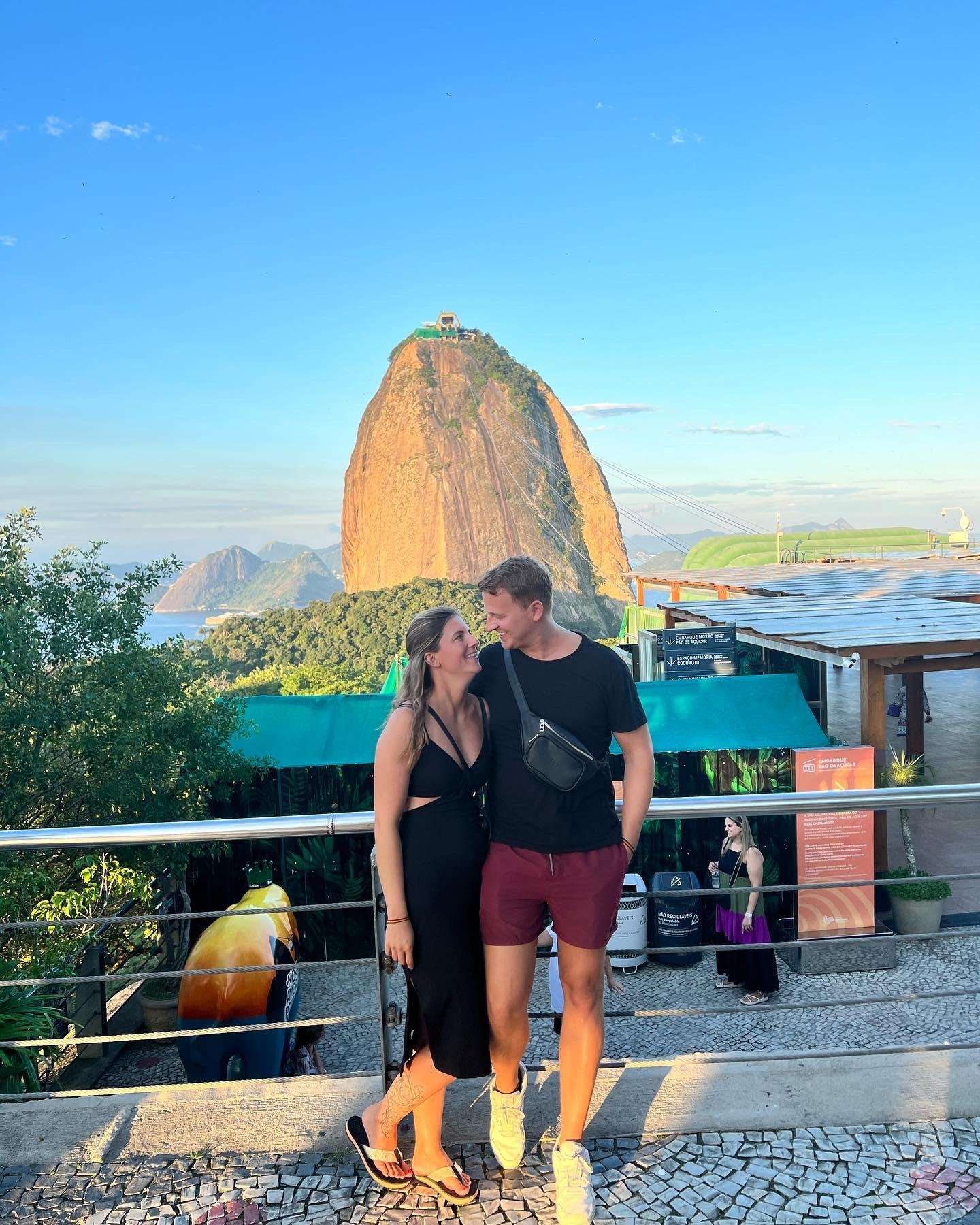 Private Rio Highlights: Christ the Redeemer, Maracanã & Sugarloaf