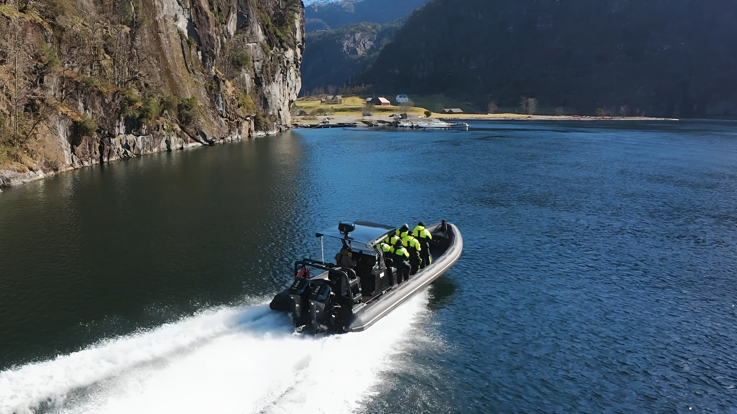 Bergen: Mostraumen & Osterfjord Premium RIB Safari