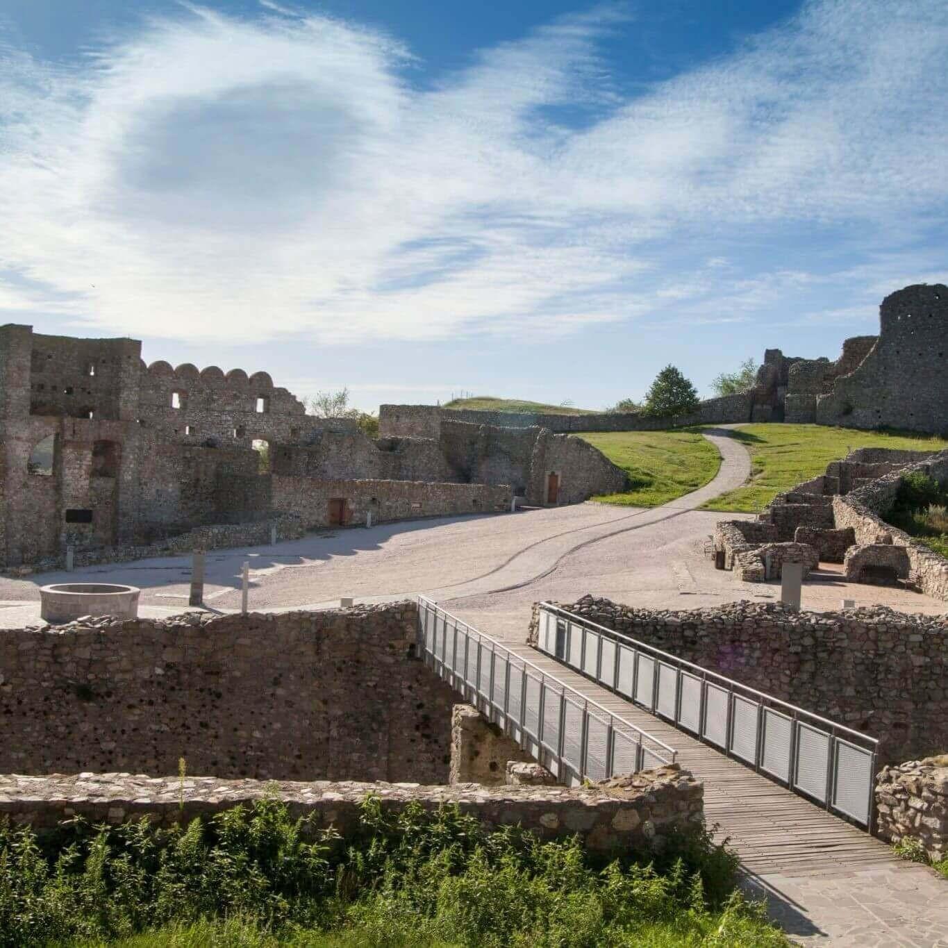 Devin Castle & Iron Curtain Memorial Private Tour from Bratislava
