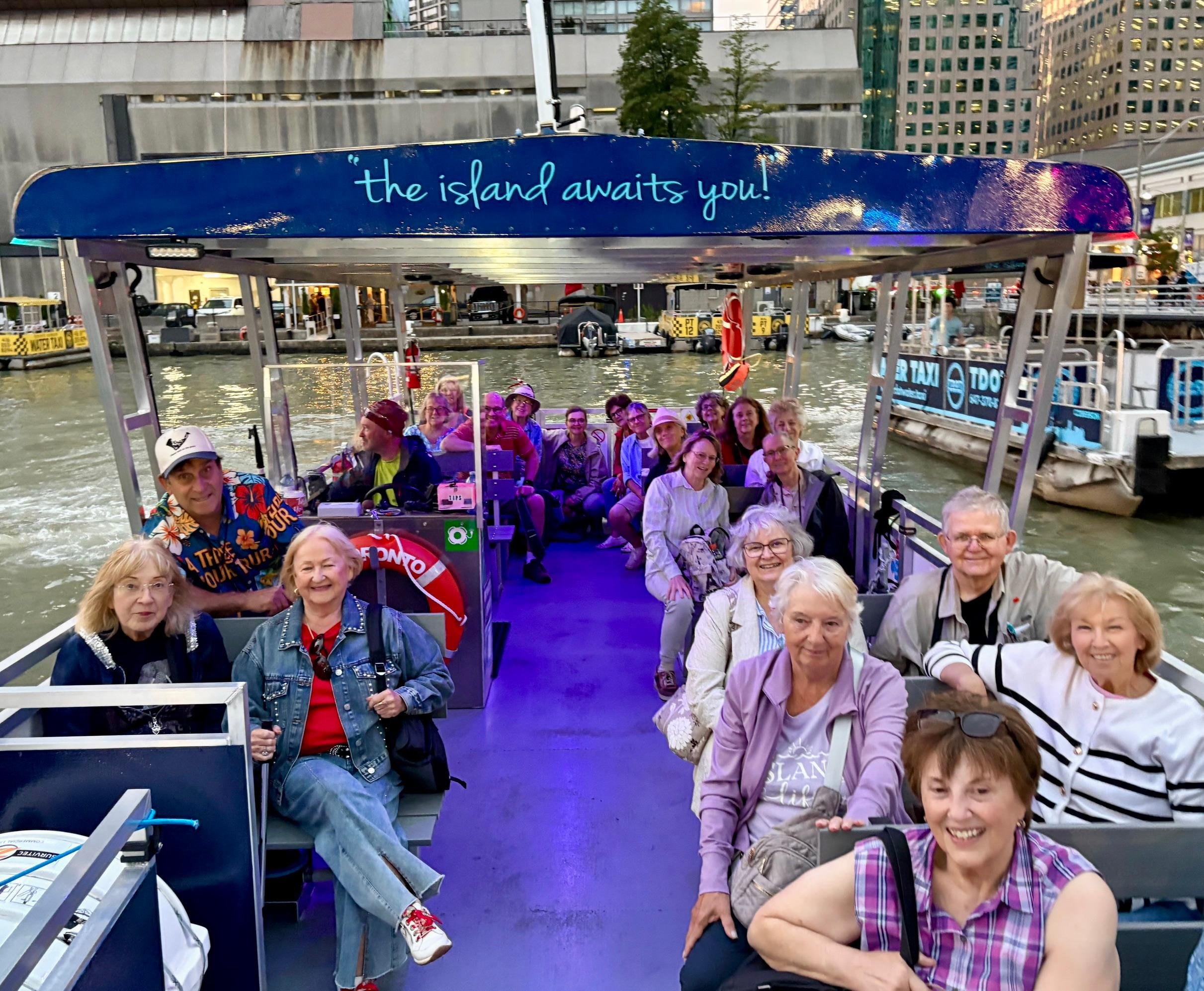 Toronto Evening Harbour Cruise with Storytelling