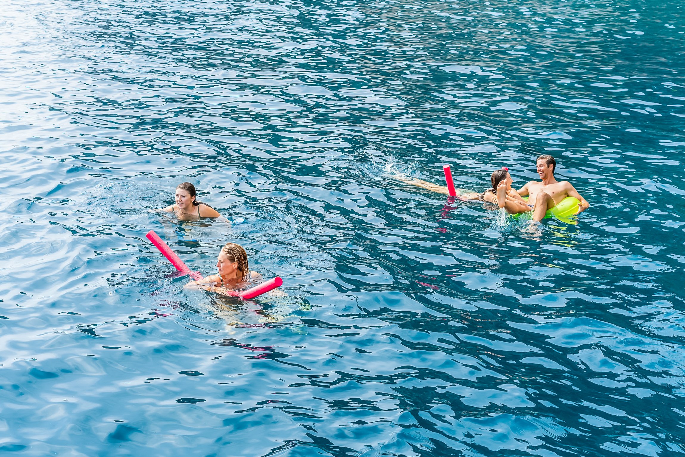 Sorrento: Exclusive Capri Boat Tour and Optional Blue Grotto — image 2
