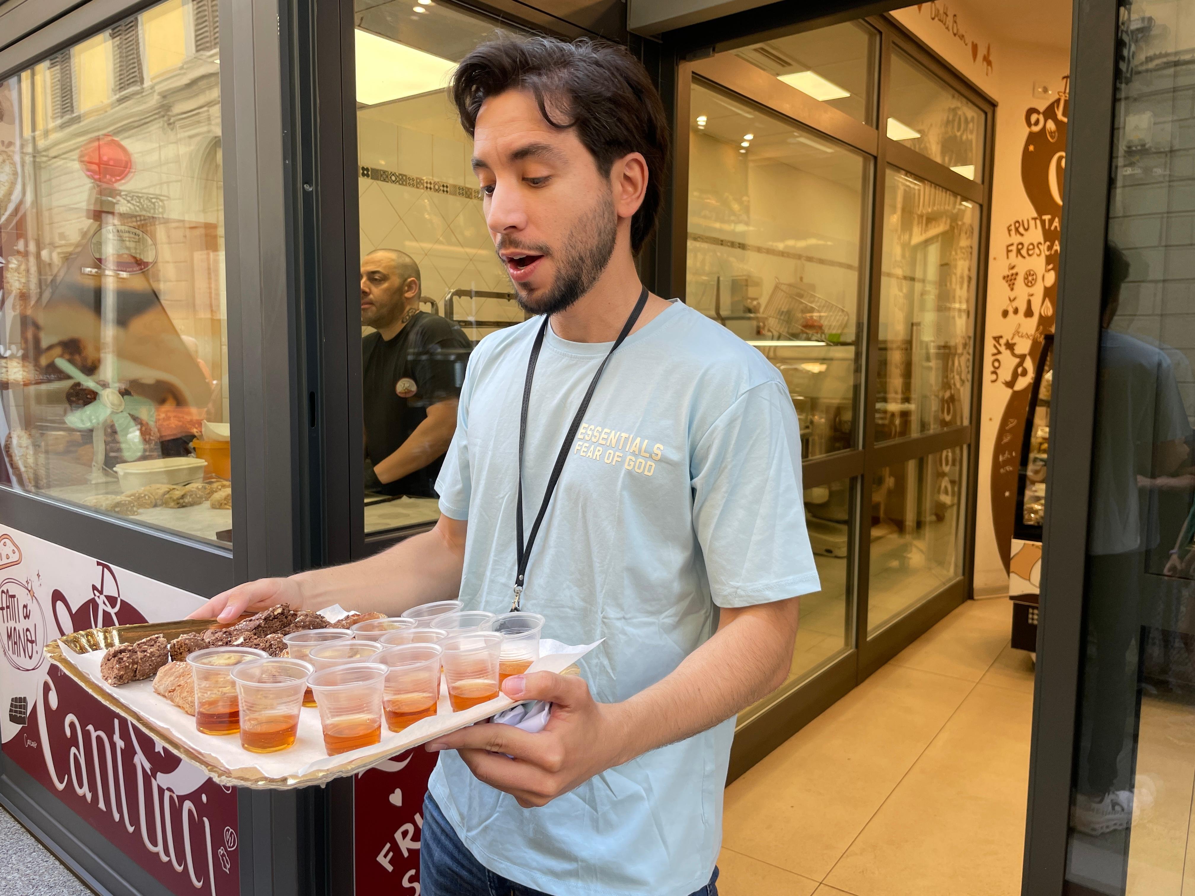 street food tour in Florence — photo 17