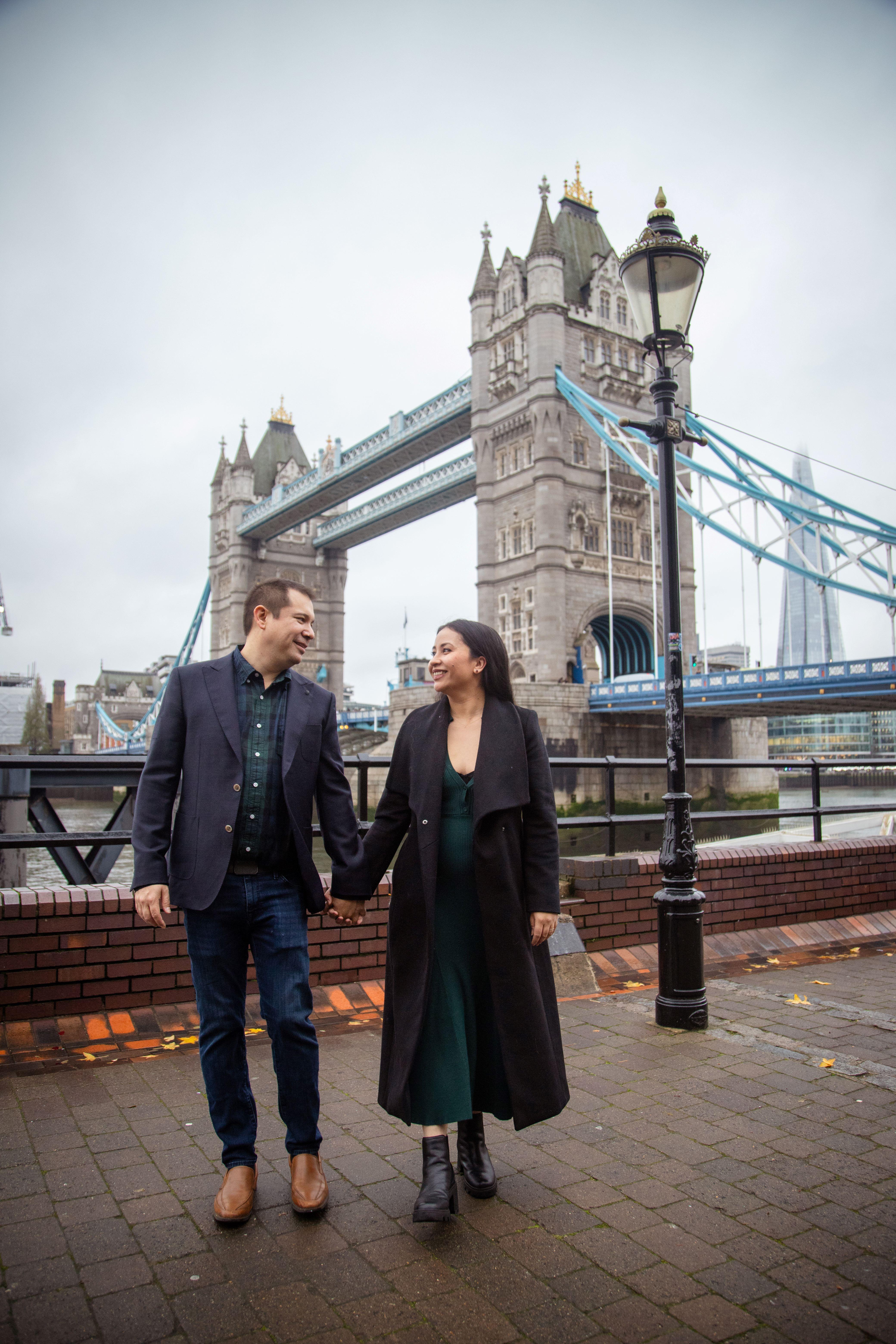 Tower Bridge photoshoot in London — image 4