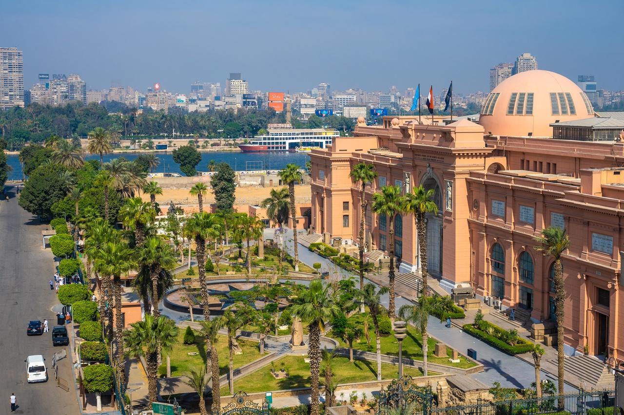 Cairo Pyramids & Museum Day Trip from Hurghada
