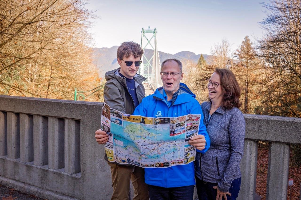 Vancouver Highlights: City Tour, Lookout & Capilano Bridge