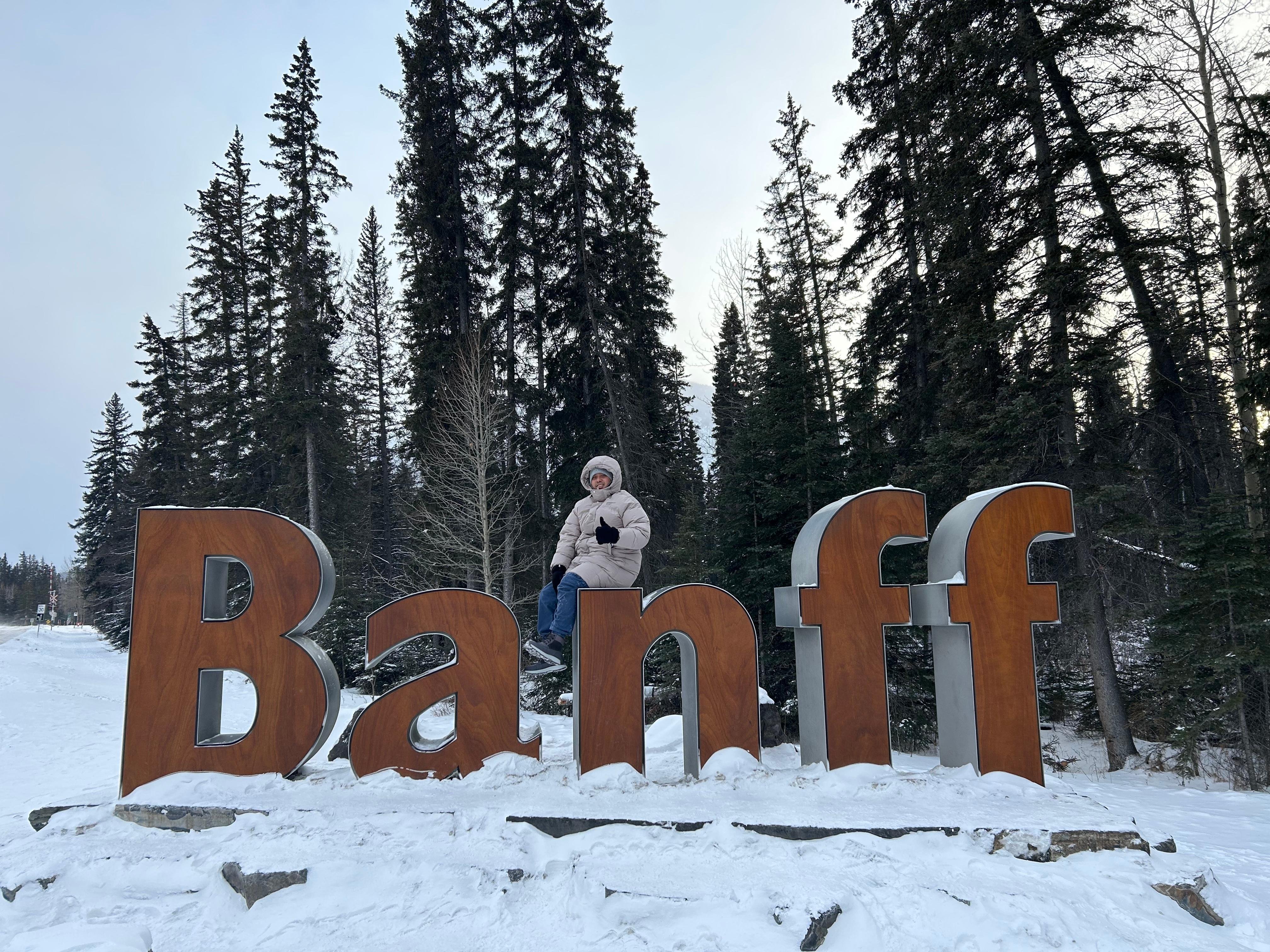 Calgary to Banff transfer transfer route — Lake Louise, Moraine Lake and Johnston Canyon — image 5