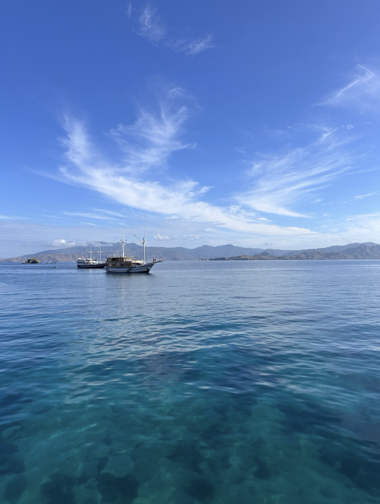 Labuan Bajo: 3-Day Komodo Island Phinisi Sailing Adventure