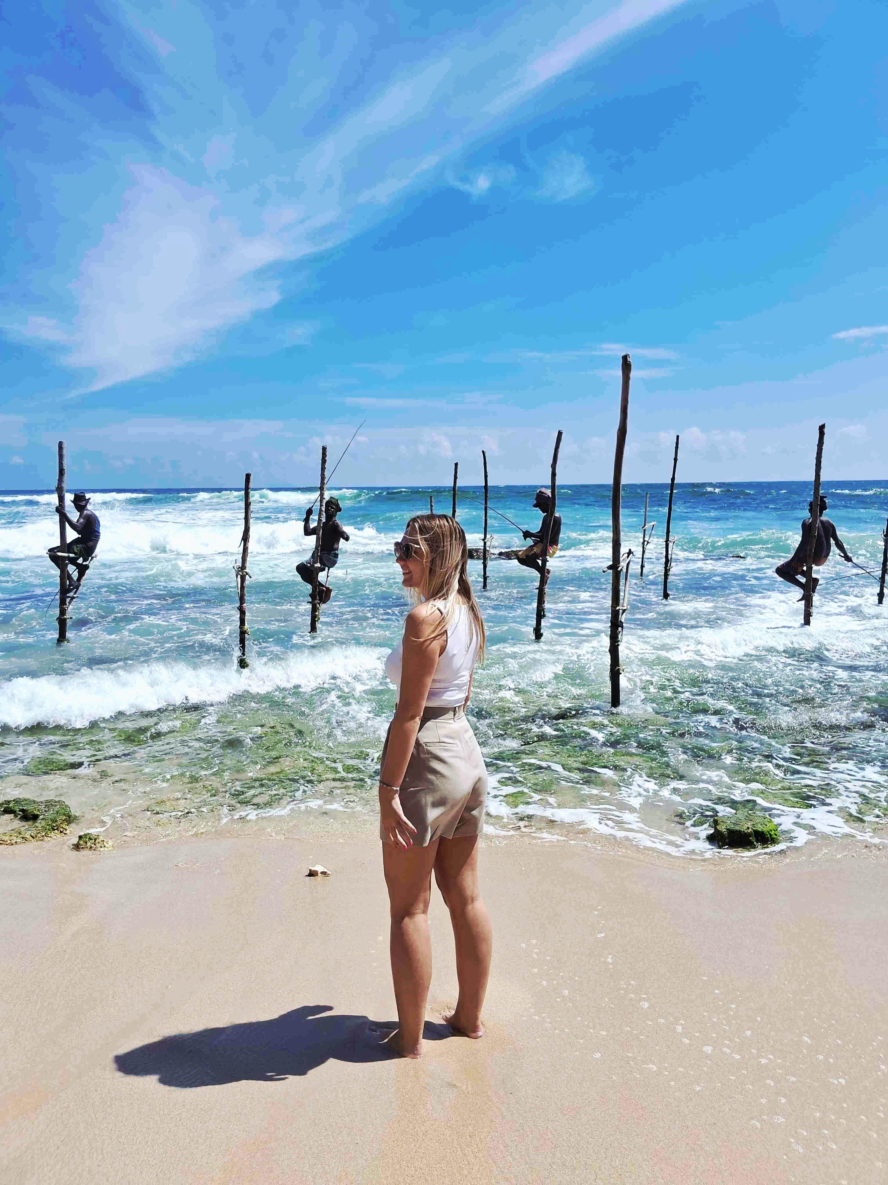 Sri Lanka: Private Guided Scenic Train Journey to Galle or Kandy