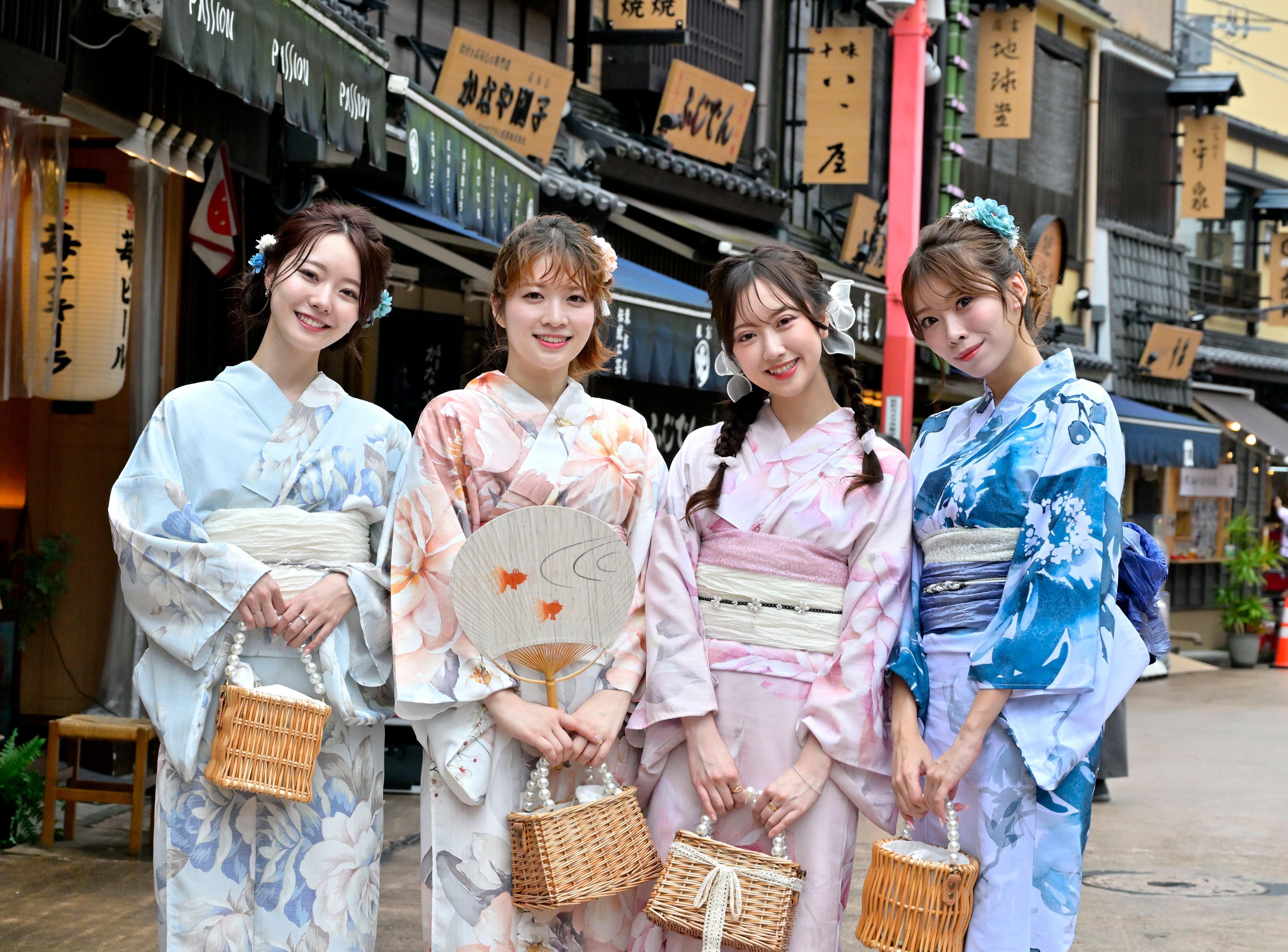 Kimono rental in Asakusa, Tokyo — image 4